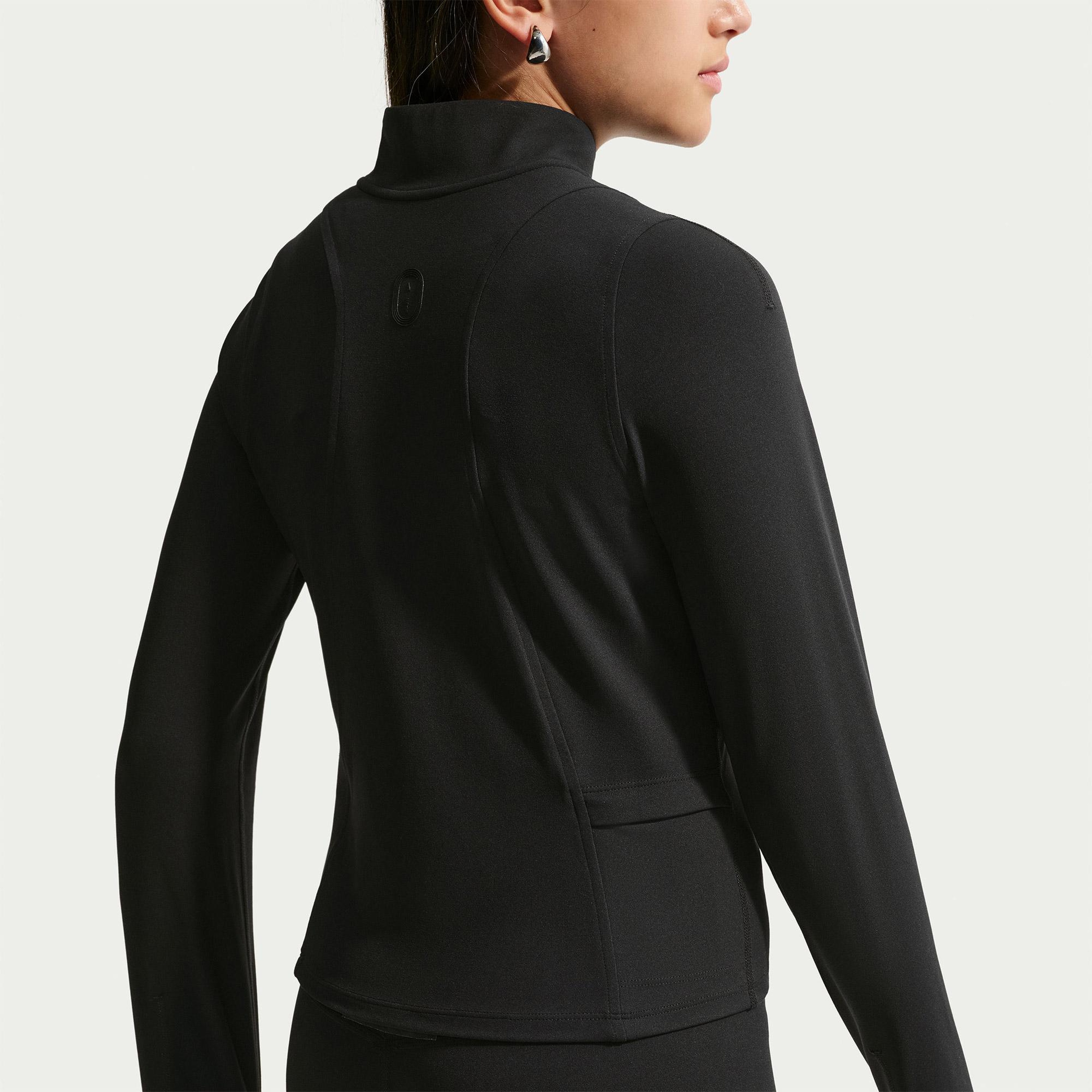 Nike Mavn Dri-Fit Fitted Genç Çocuk Siyah Sweatshirt