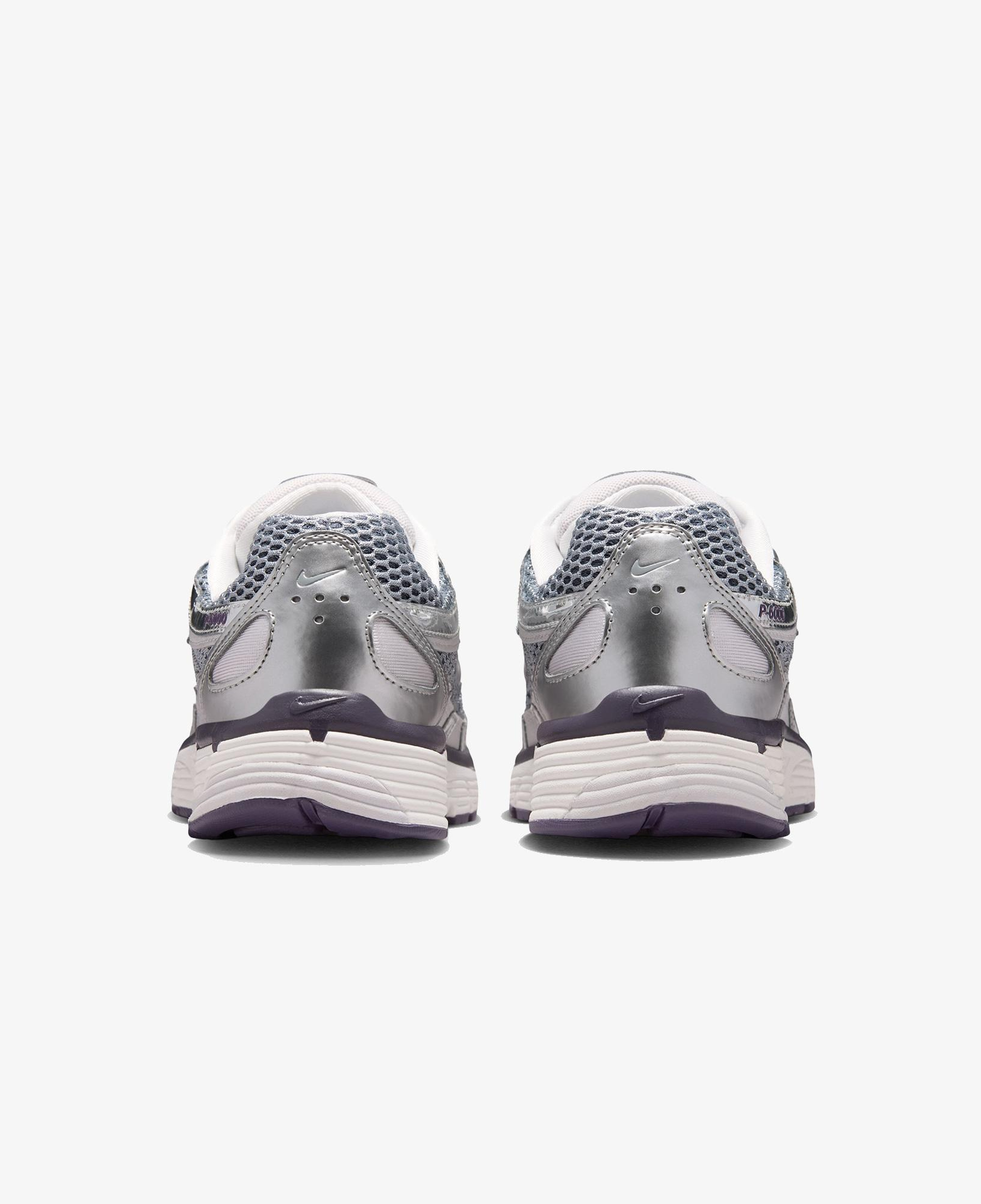 Nike P-6000 Kadın Gri Spor Ayakkabı