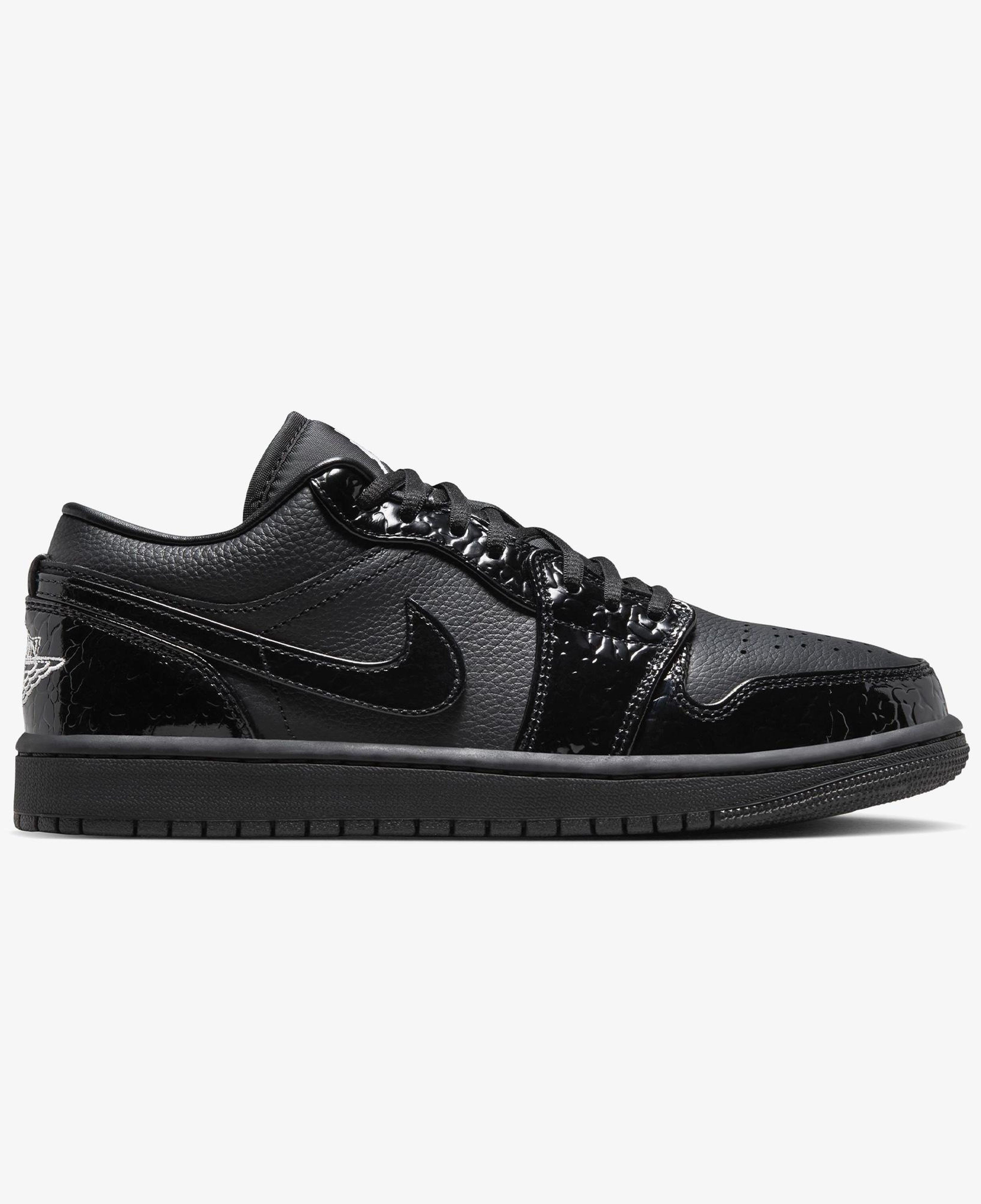Jordan Air 1 Low SE Kadın Siyah Spor Ayakkabı