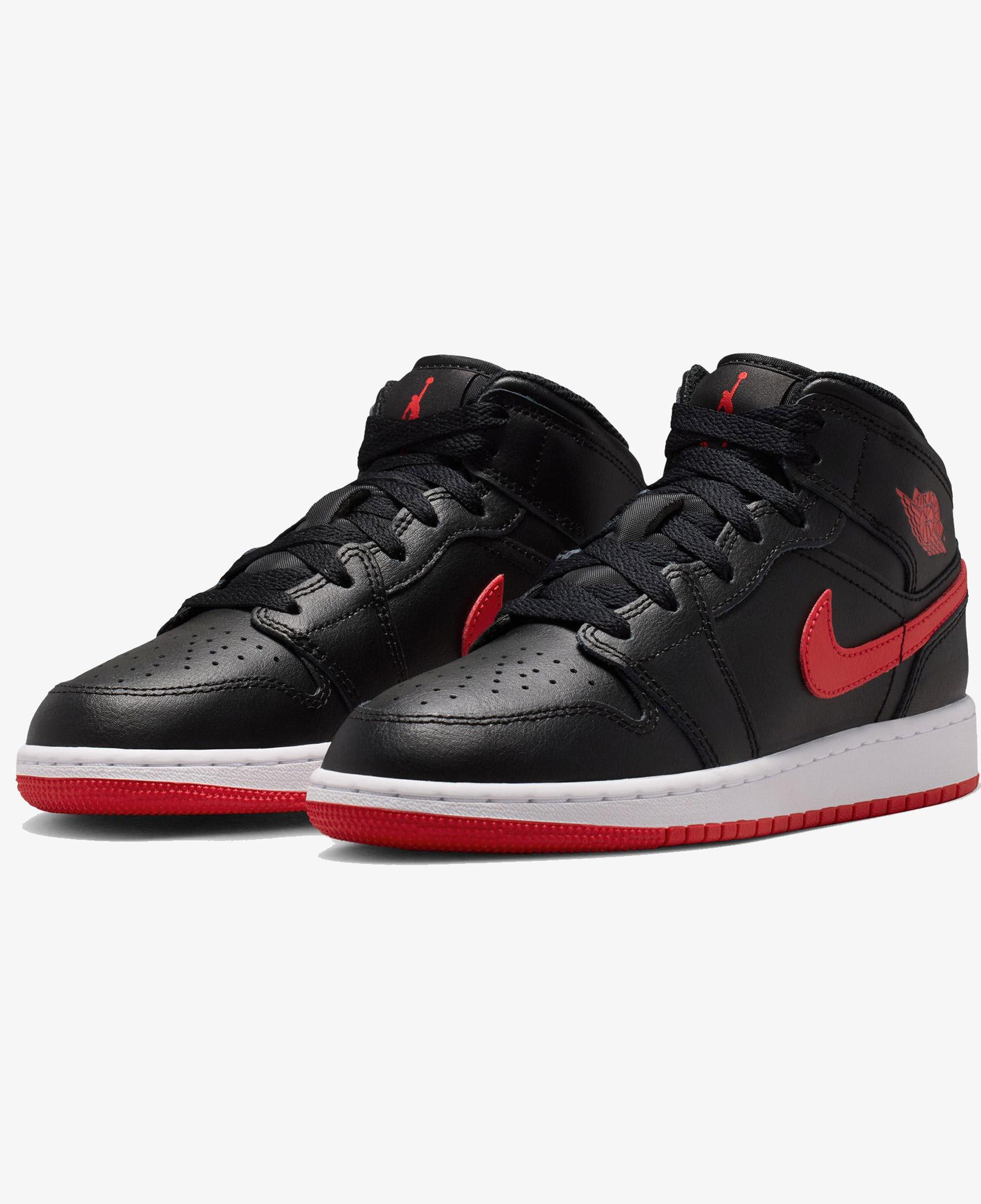 Jordan Air 1 Mid Siyah Spor Ayakkabı