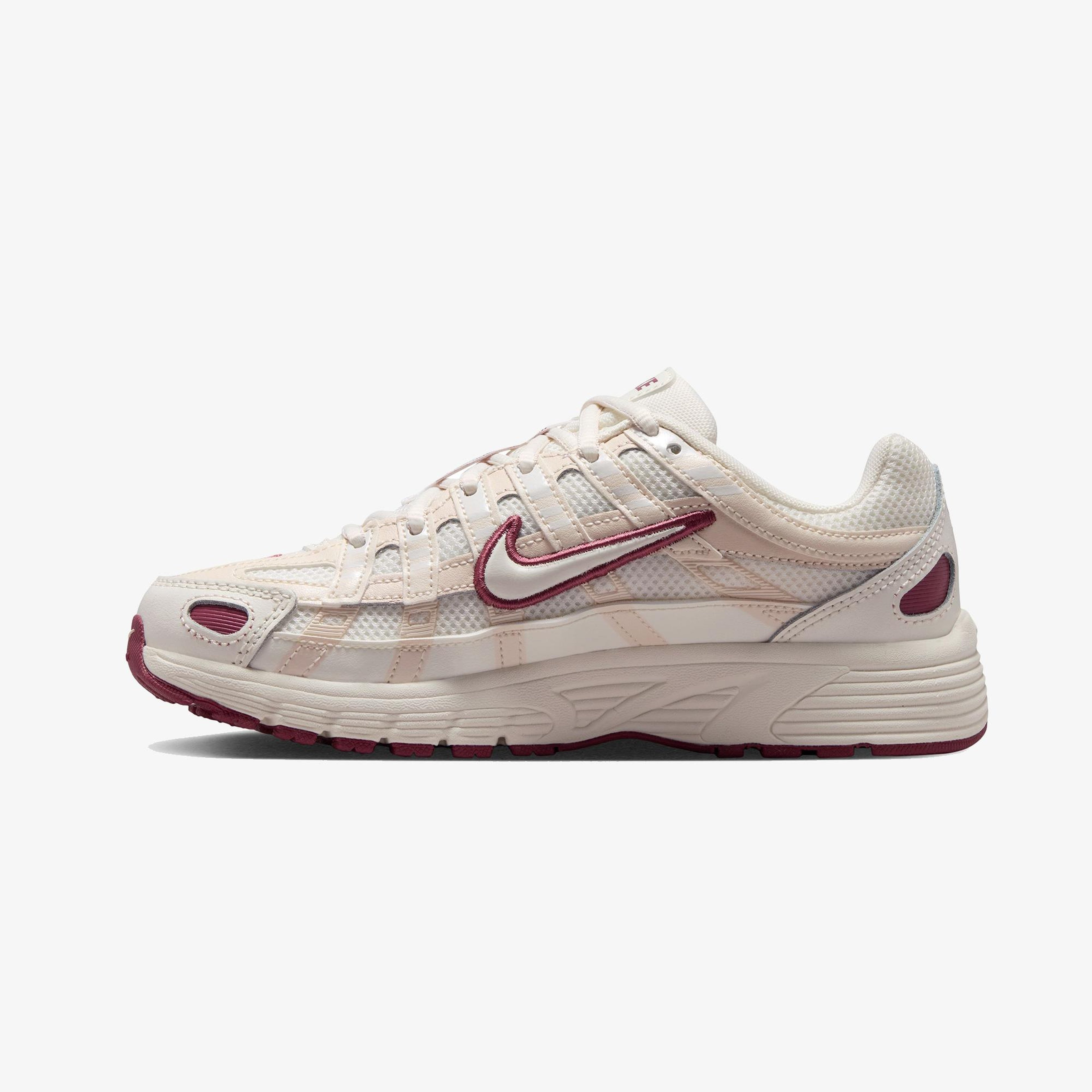 Nike P-6000 Krem Rengi Spor Ayakkabı