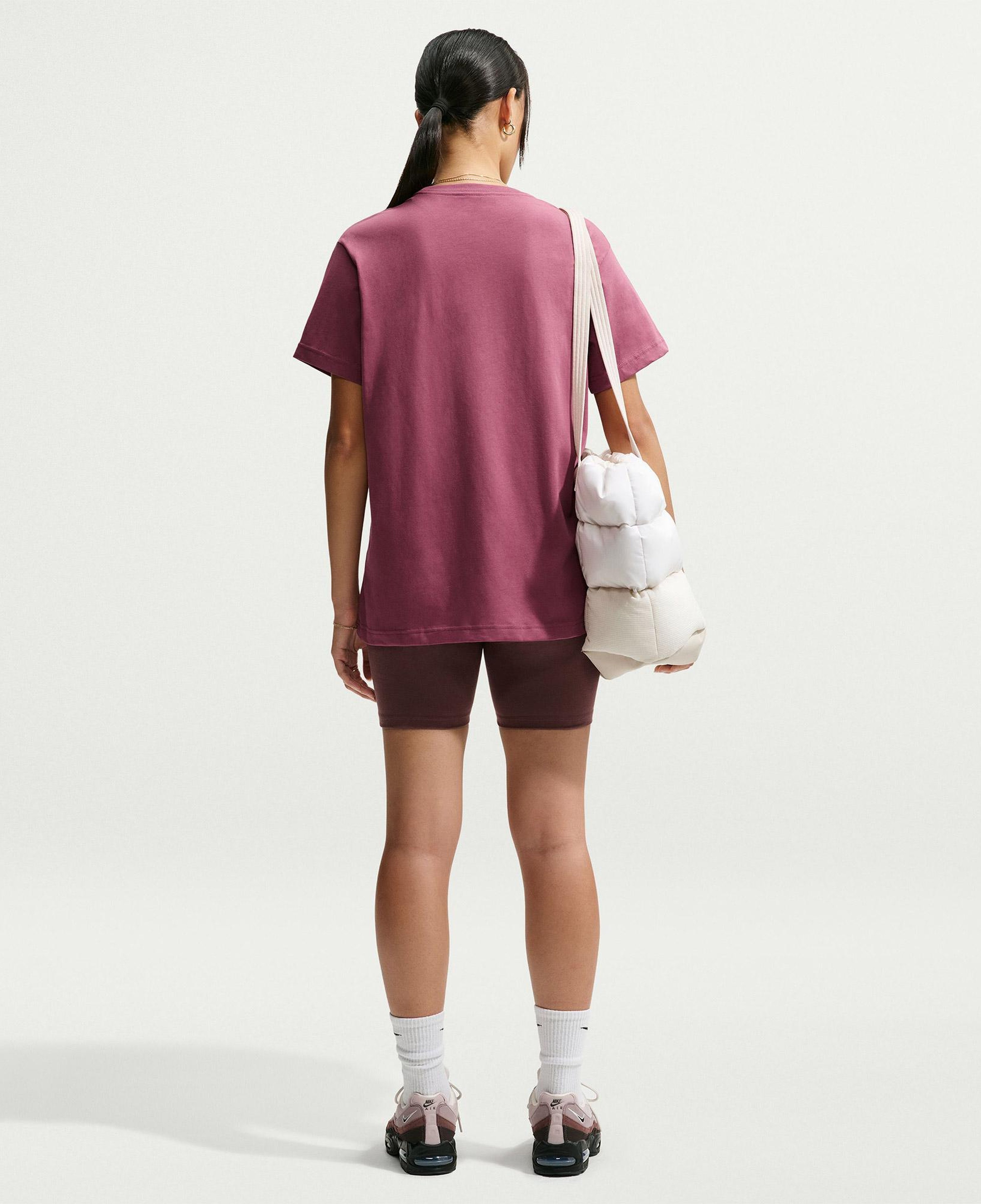 Nike Sportswear Classic Kadın Pembe T-Shirt