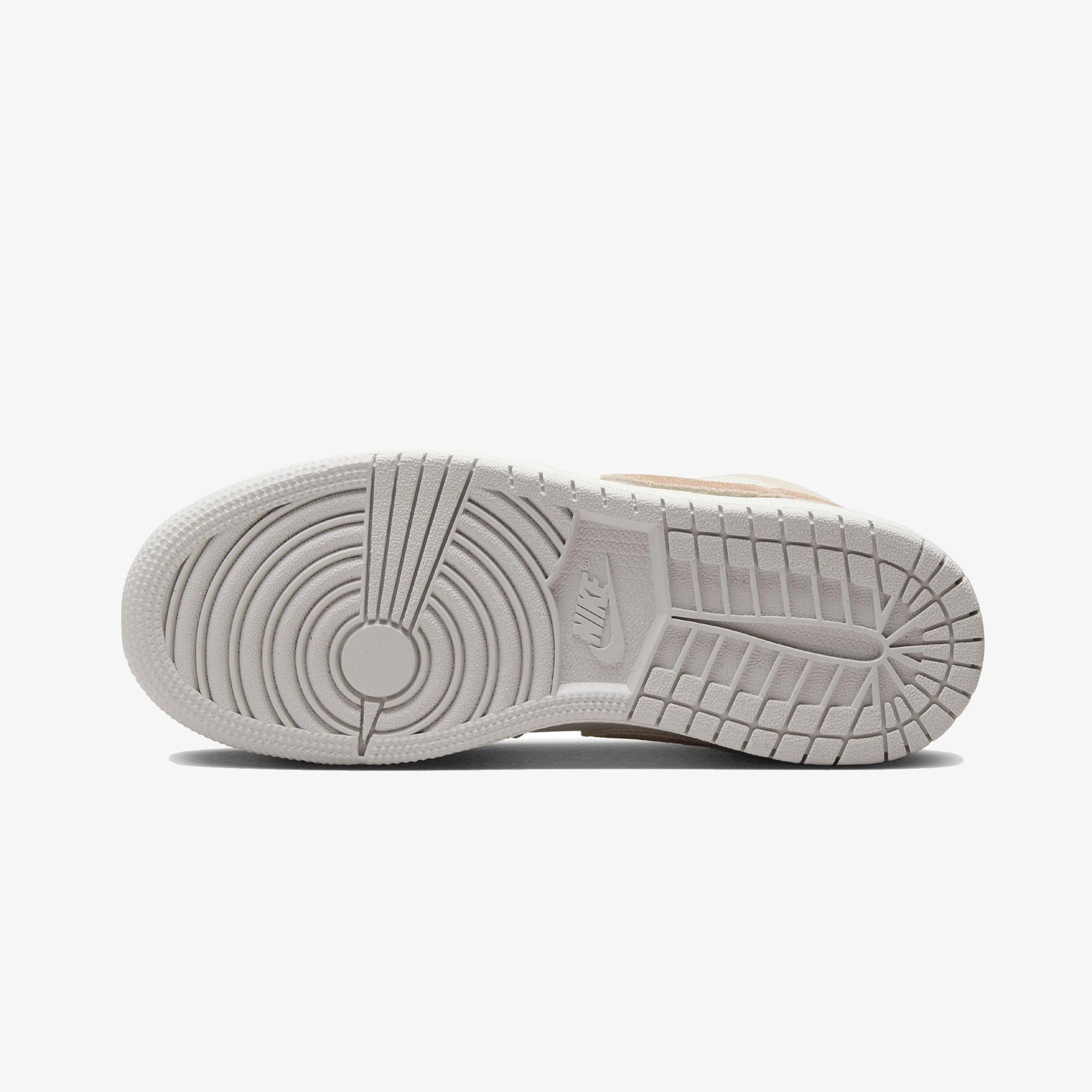 Jordan Air 1 Low SE Krem Rengi Spor Ayakkabı