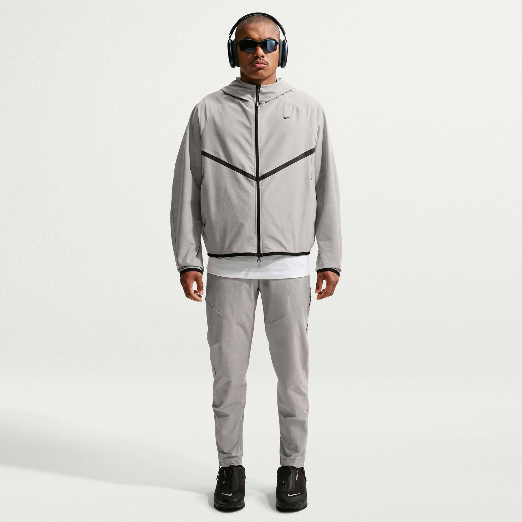 Nike Tech Dri-Fit Shori Erkek Gri Eşofman Altı