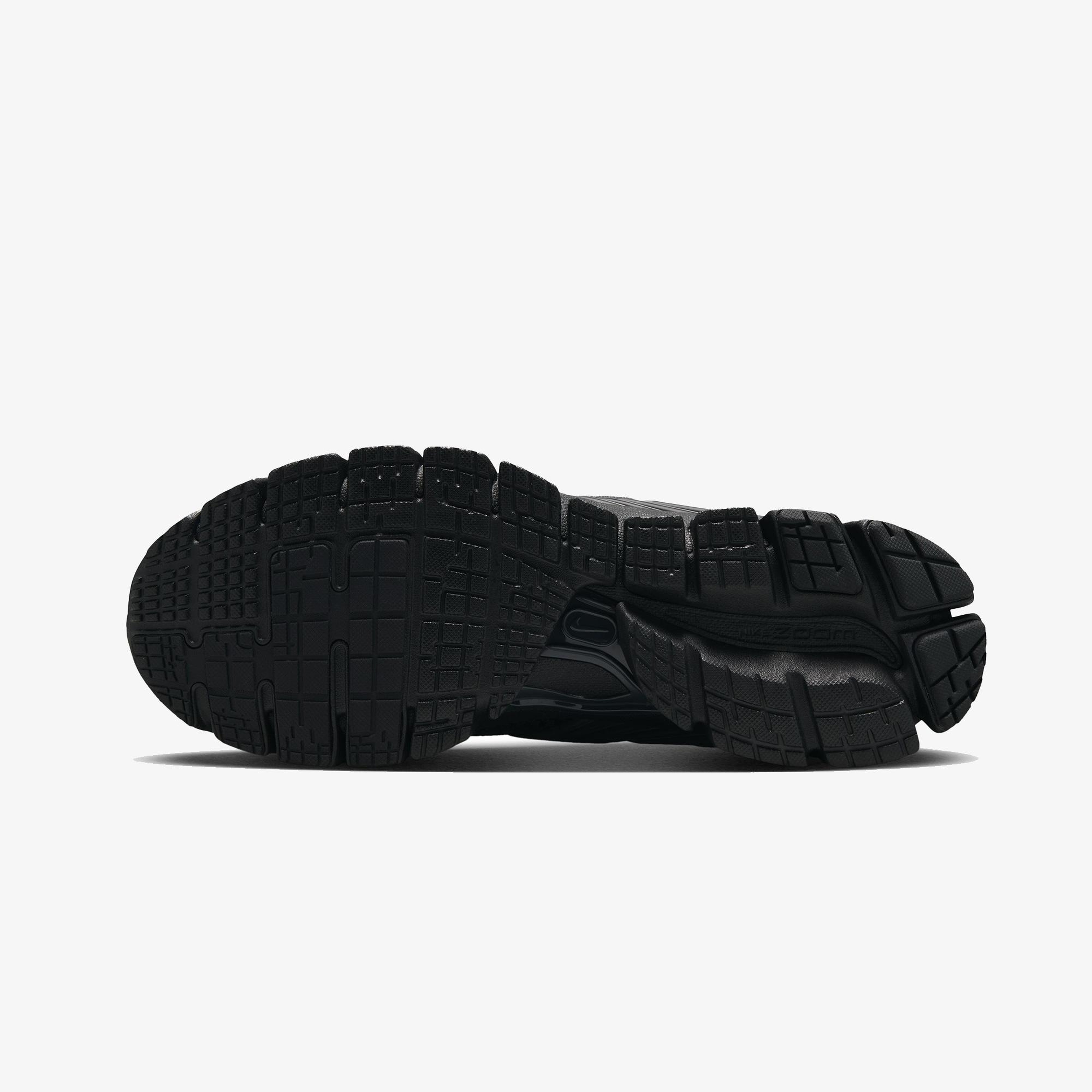 Nike Zoom Skylon 11 Erkek Siyah Spor Ayakkabı