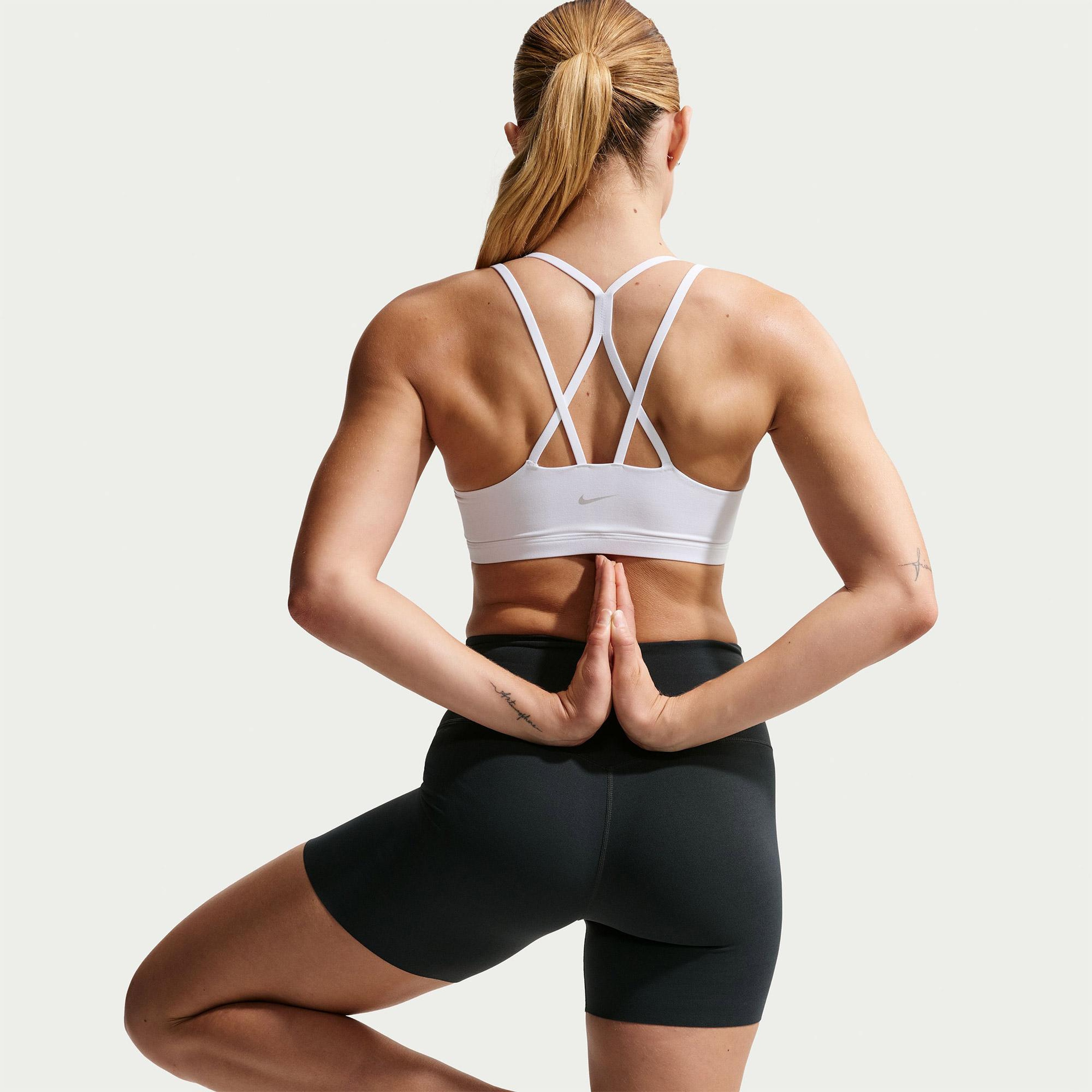 Nike Dri-Fit Zenvy Askılı Kadın Beyaz Bra