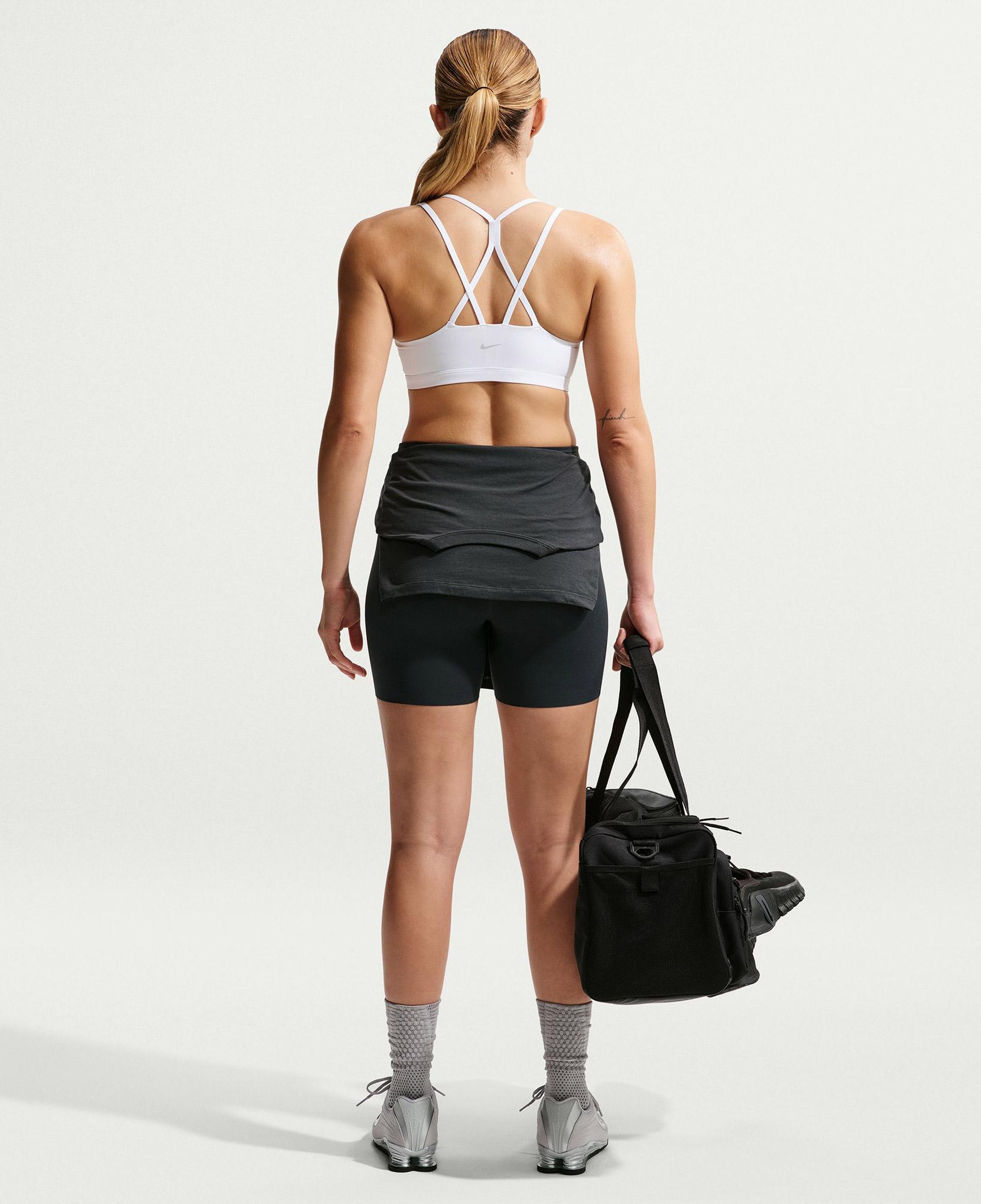 Nike Dri-Fit Zenvy Askılı Kadın Beyaz Bra