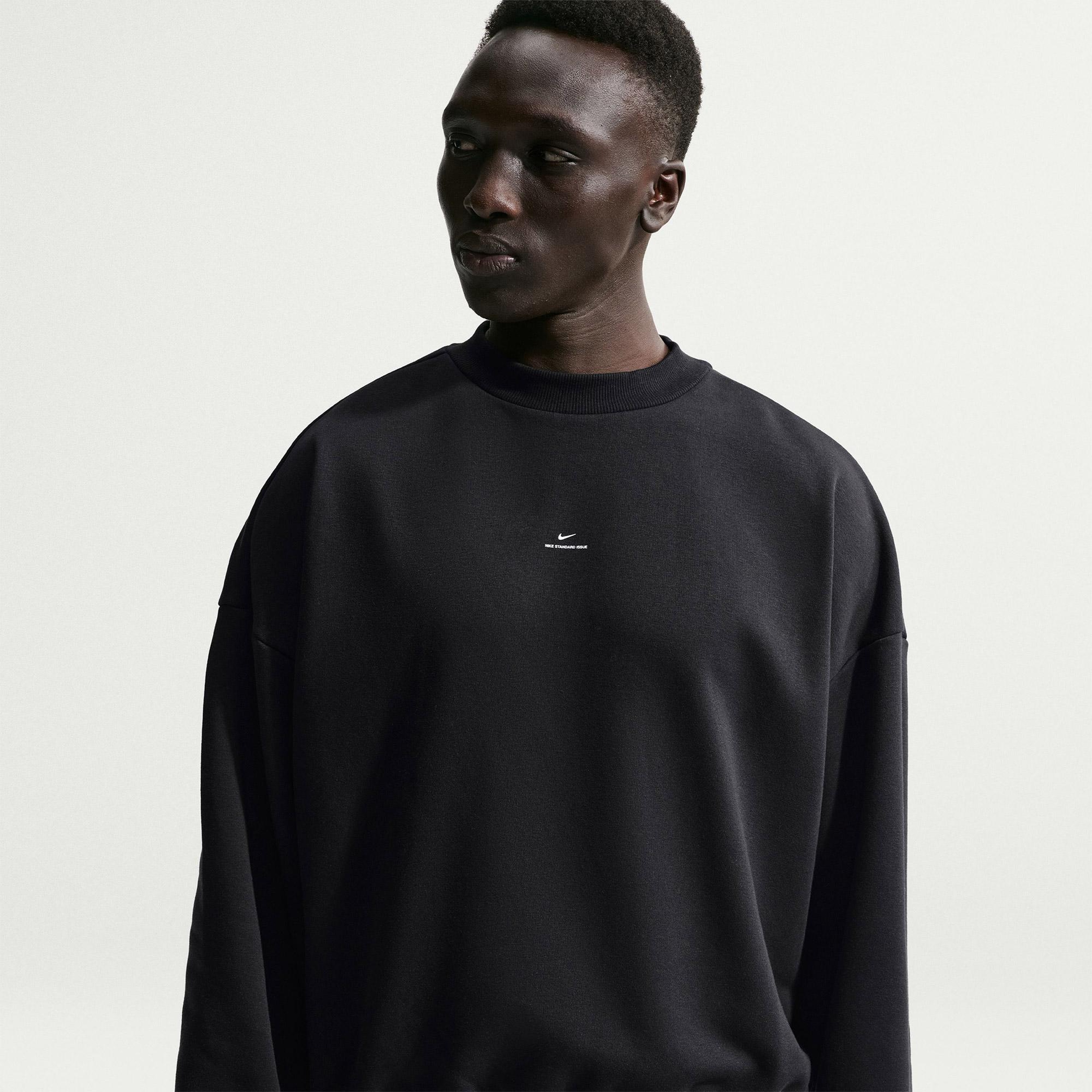 Nike Therma-Fit Standard Issue Crew Erkek Siyah Sweatshirt