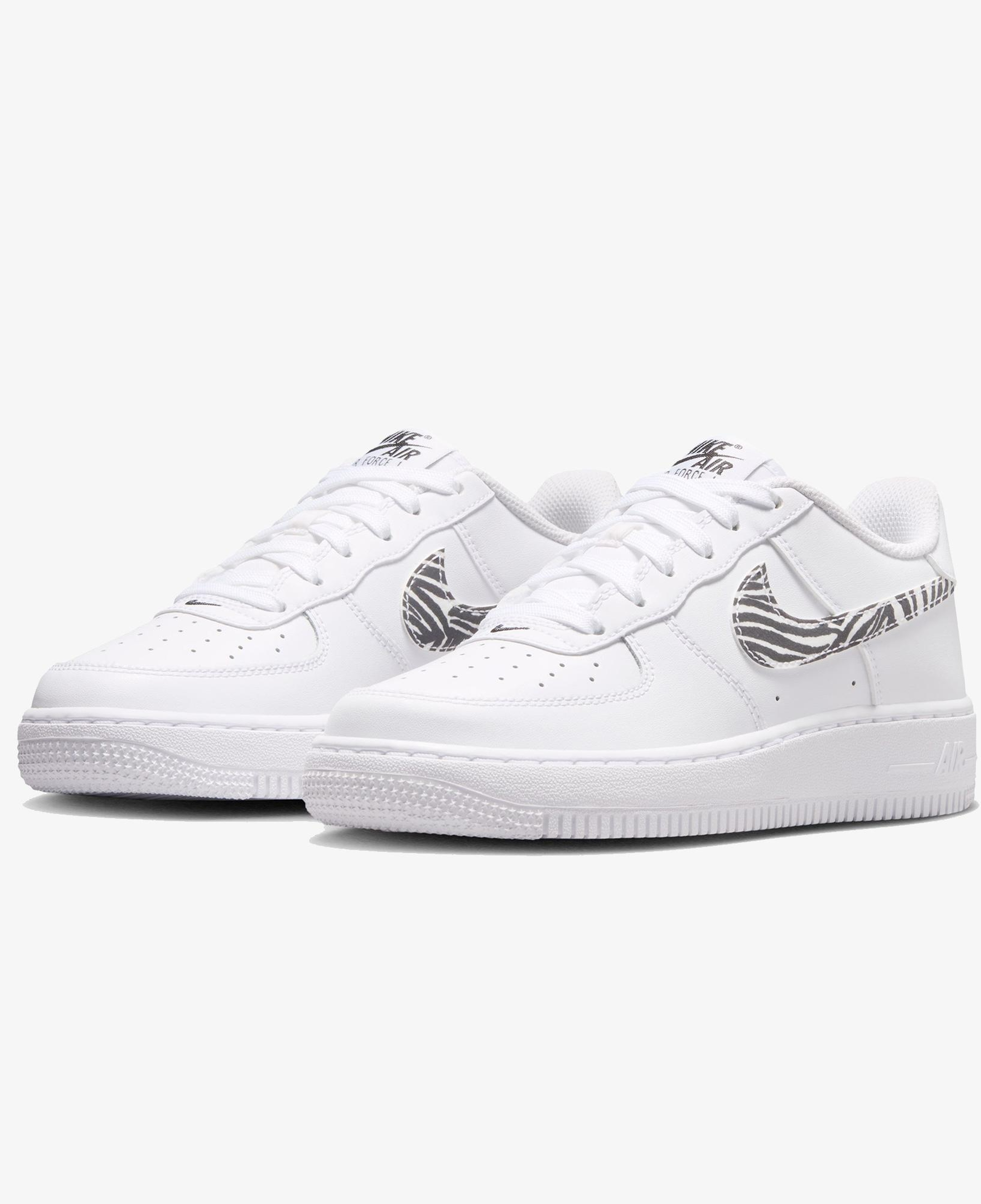 Nike Air Force 1 Beyaz Spor Ayakkabı