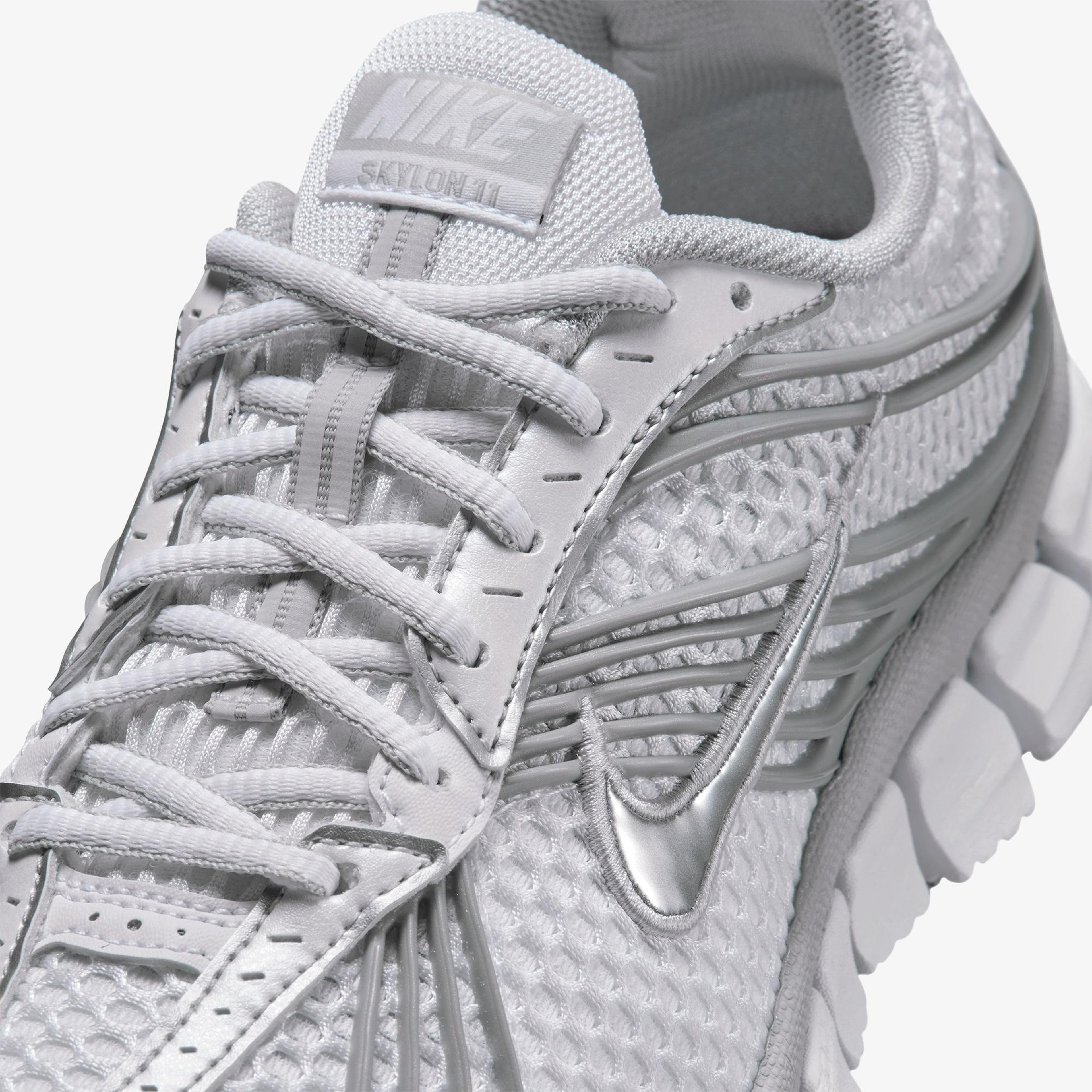 Nike Zoom Skylon 11 Kadın Gri Spor Ayakkabı