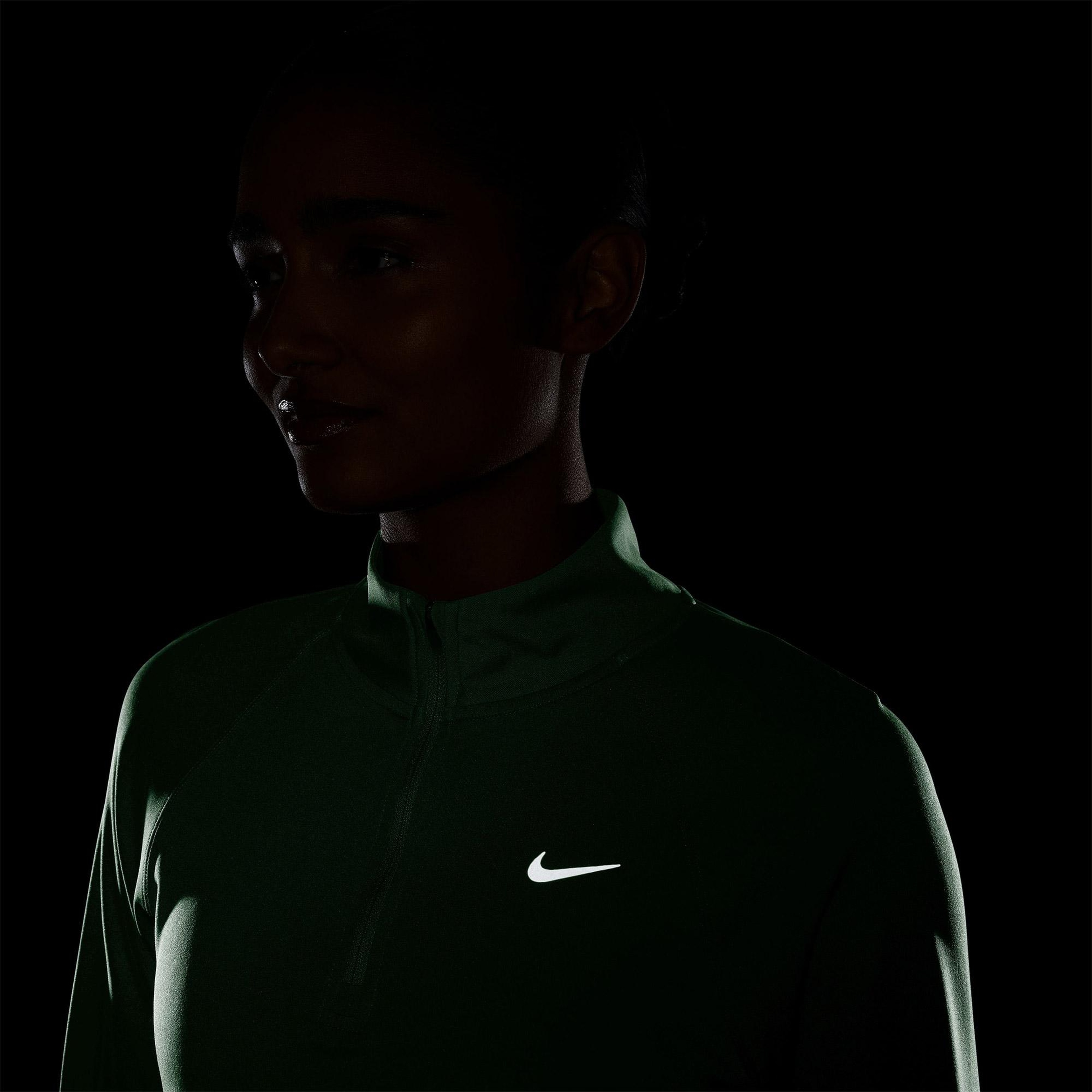 Nike Tempo Swoosh Run Dri-Fit Kadın Yeşil T-Shirt
