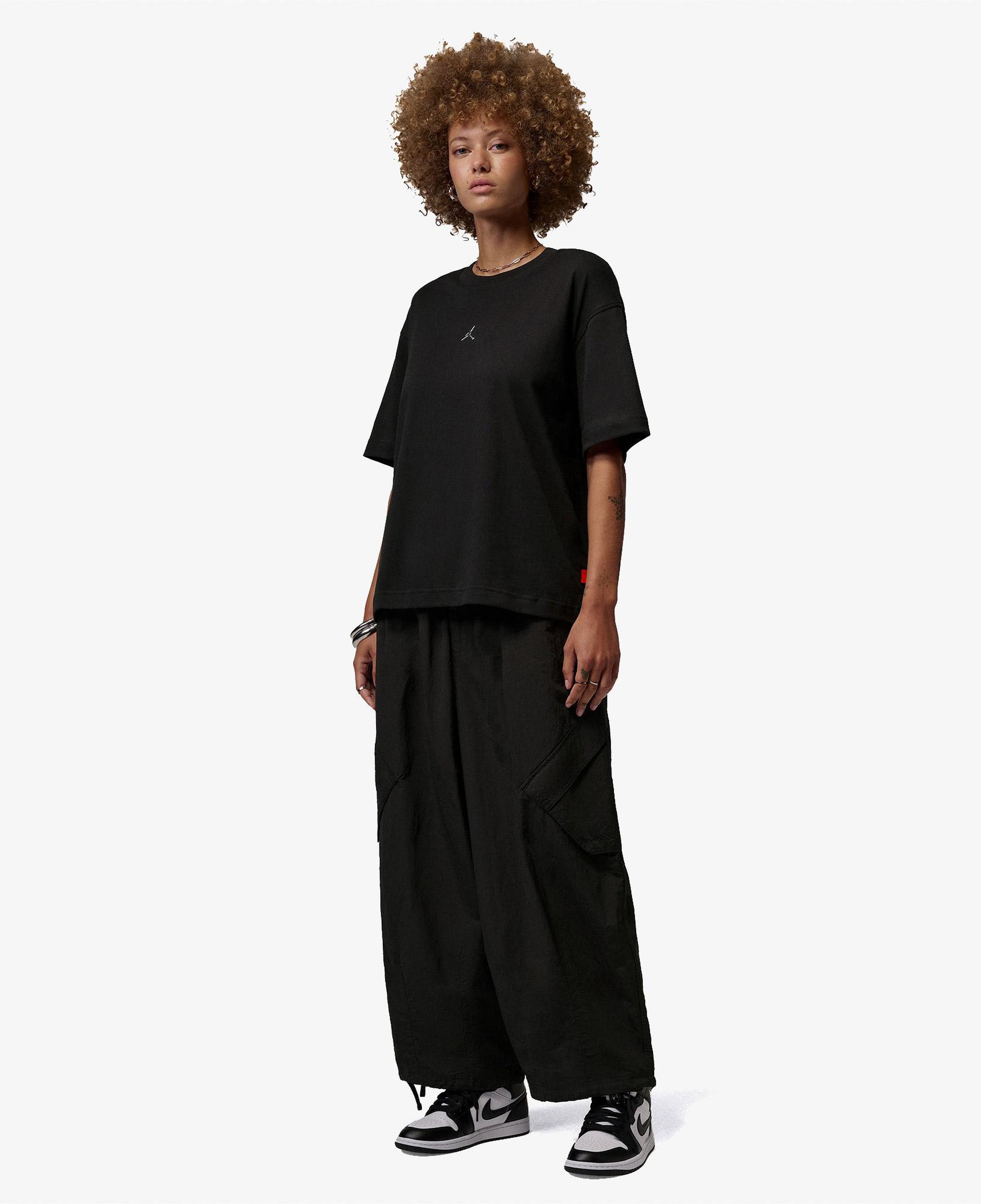Jordan Essentials Kadın Siyah T-Shirt