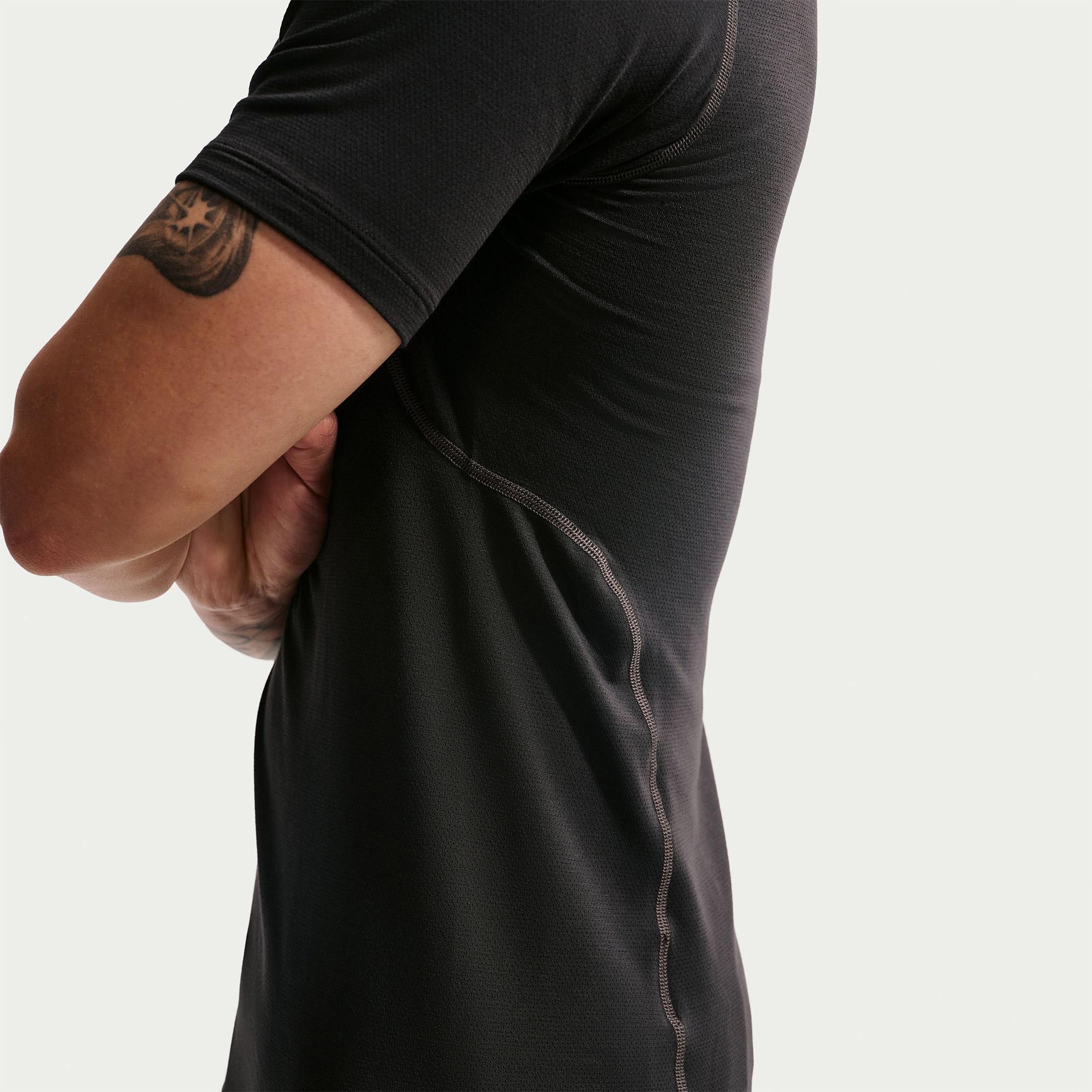 Nike Dri-Fit Tech Pro Erkek Siyah T-Shirt