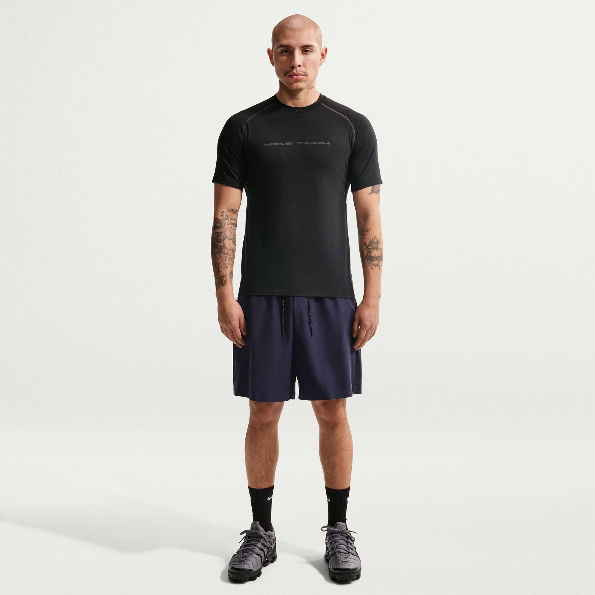 Nike Dri-Fit Tech Pro Erkek Siyah T-Shirt