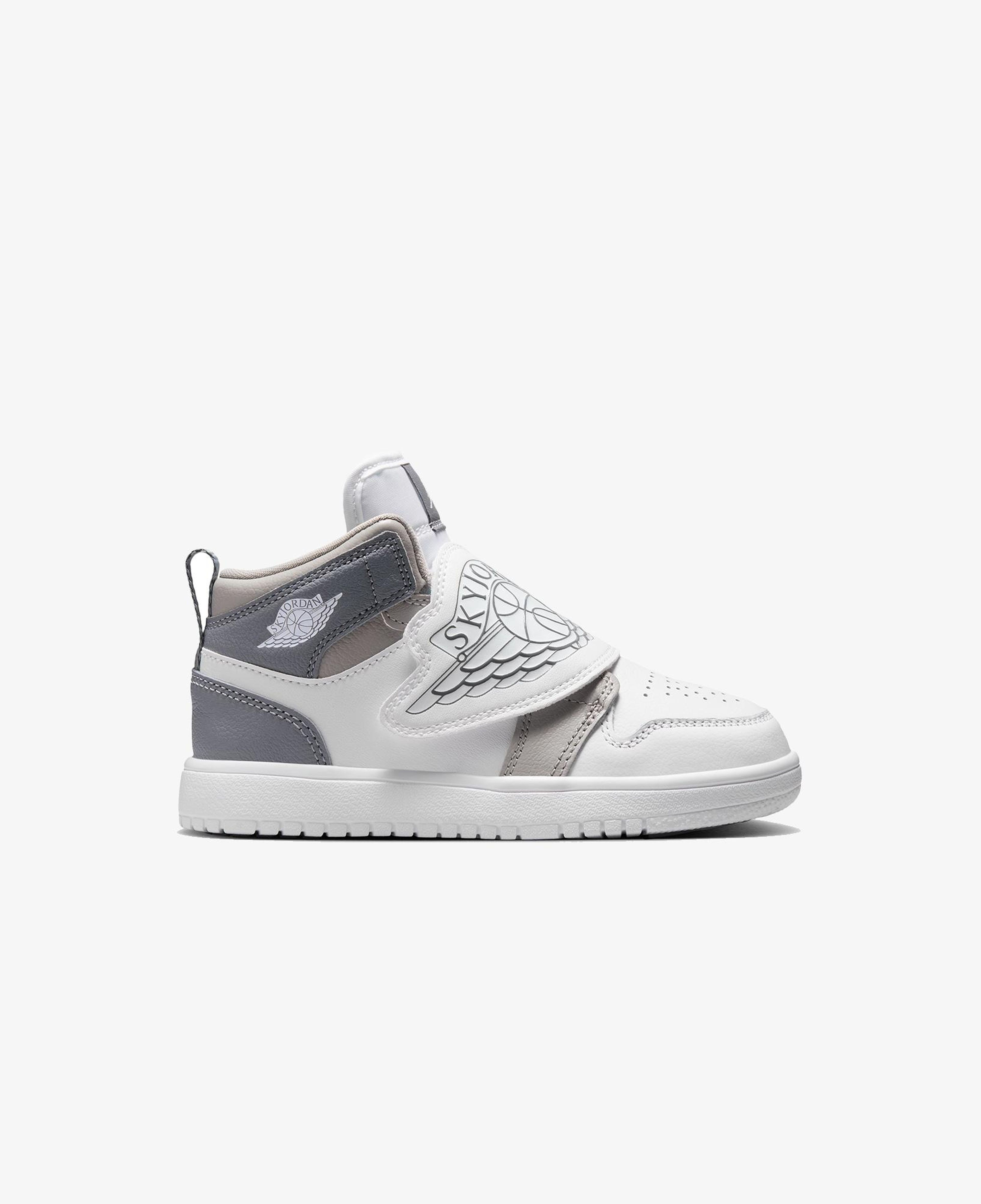 Jordan Sky 1 Çocuk Gri Spor Ayakkabı