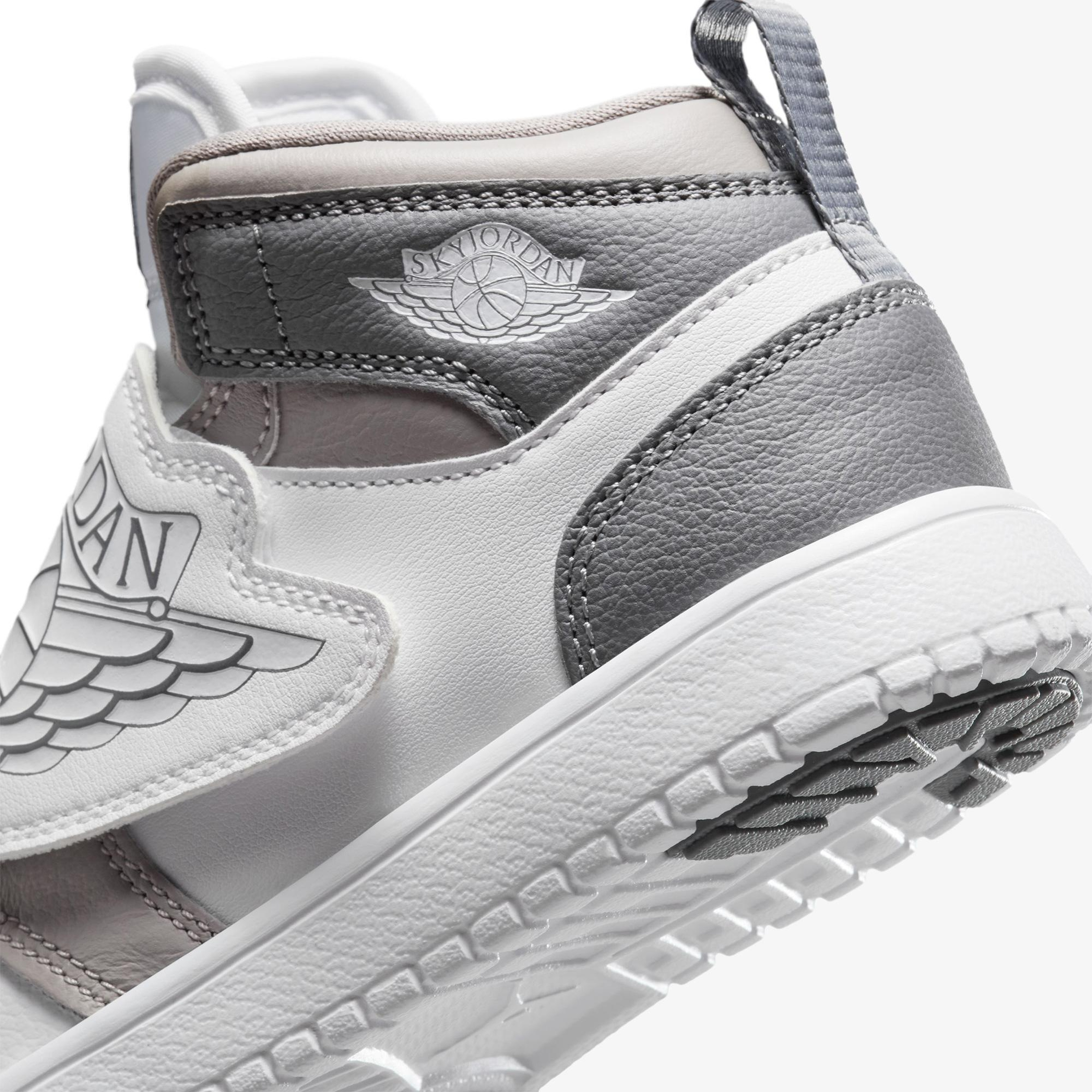 Jordan Sky 1 Çocuk Gri Spor Ayakkabı