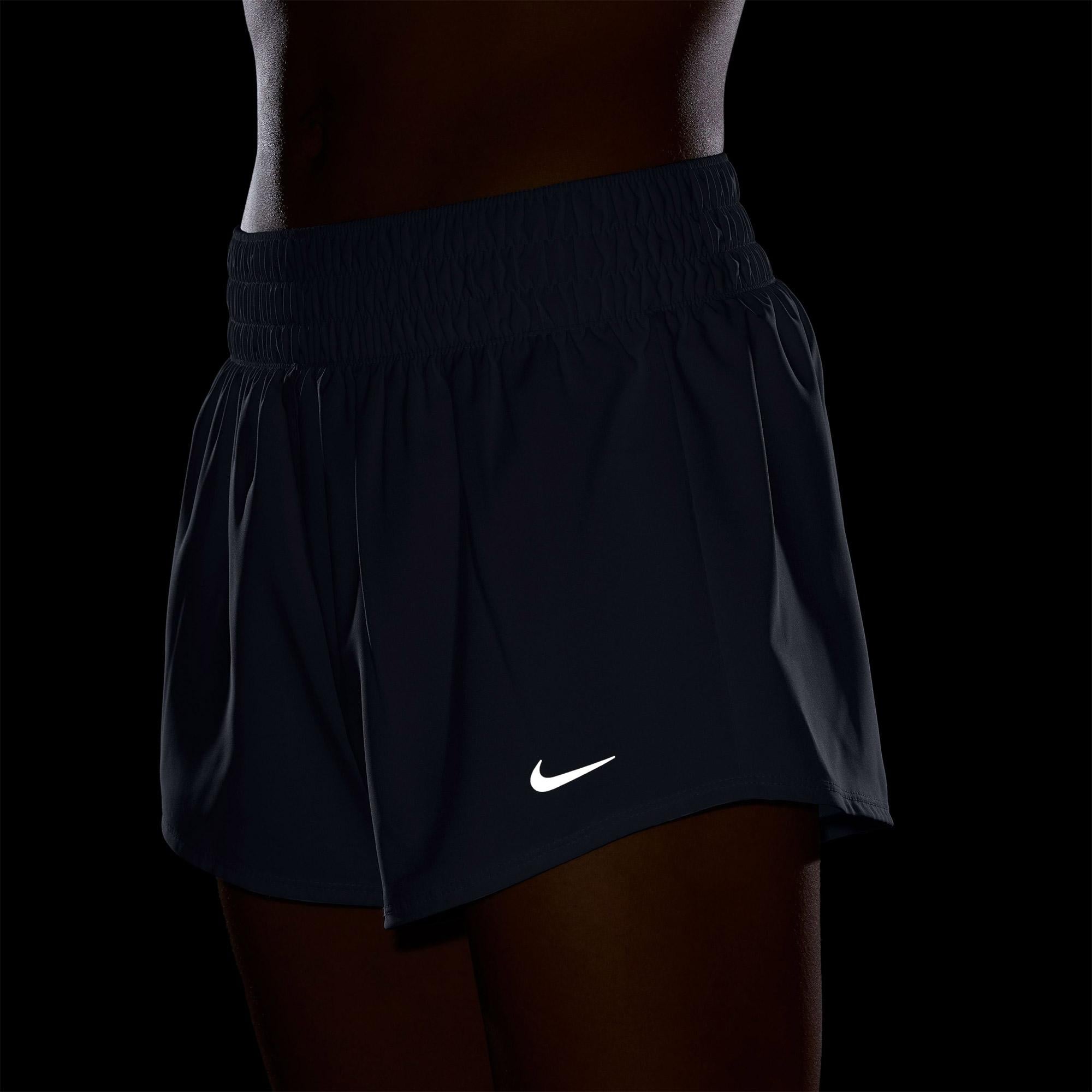 Nike One Dri-Fit 8 cm Kadın Mavi Şort