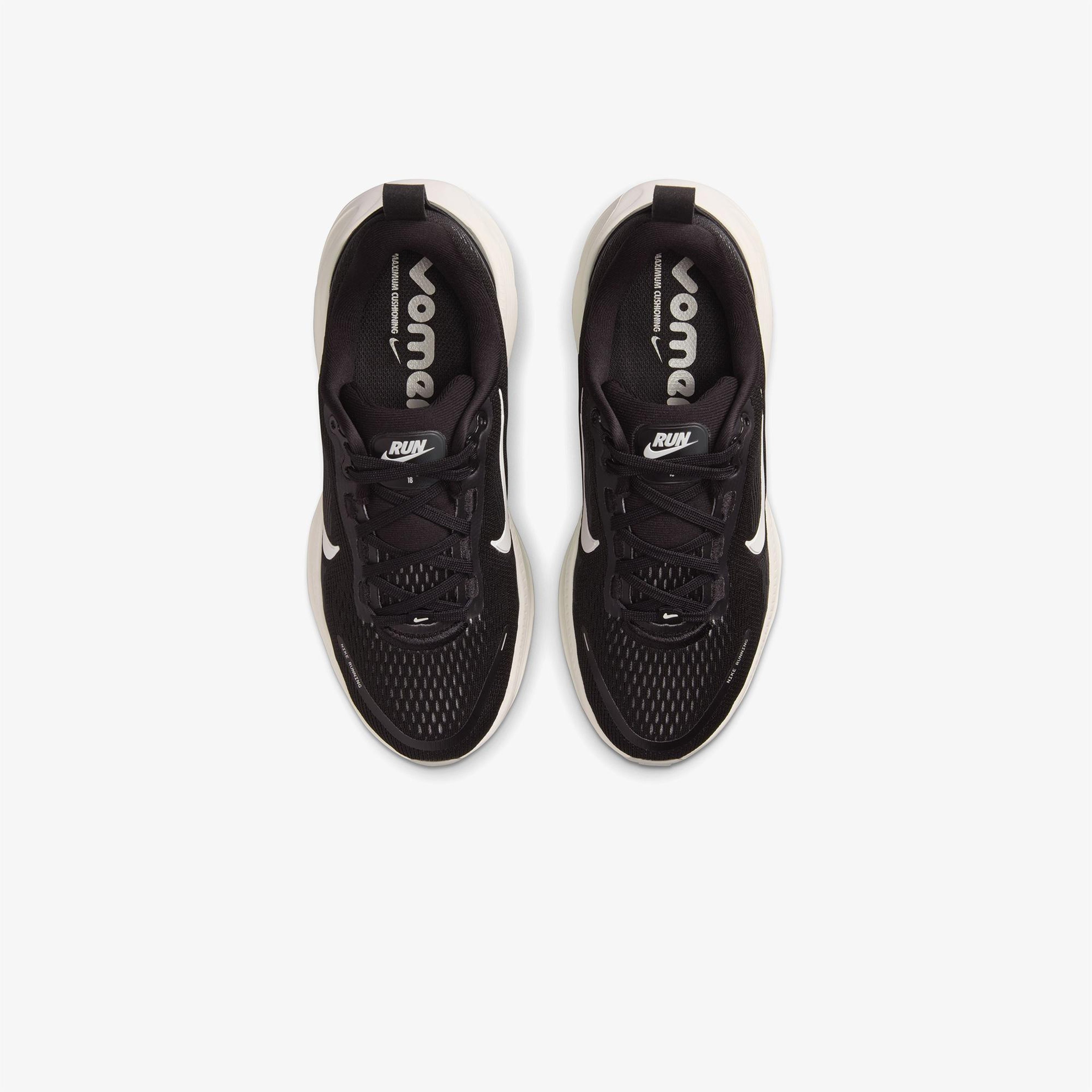 Nike Vomero 18 Siyah Koşu Ayakkabısı
