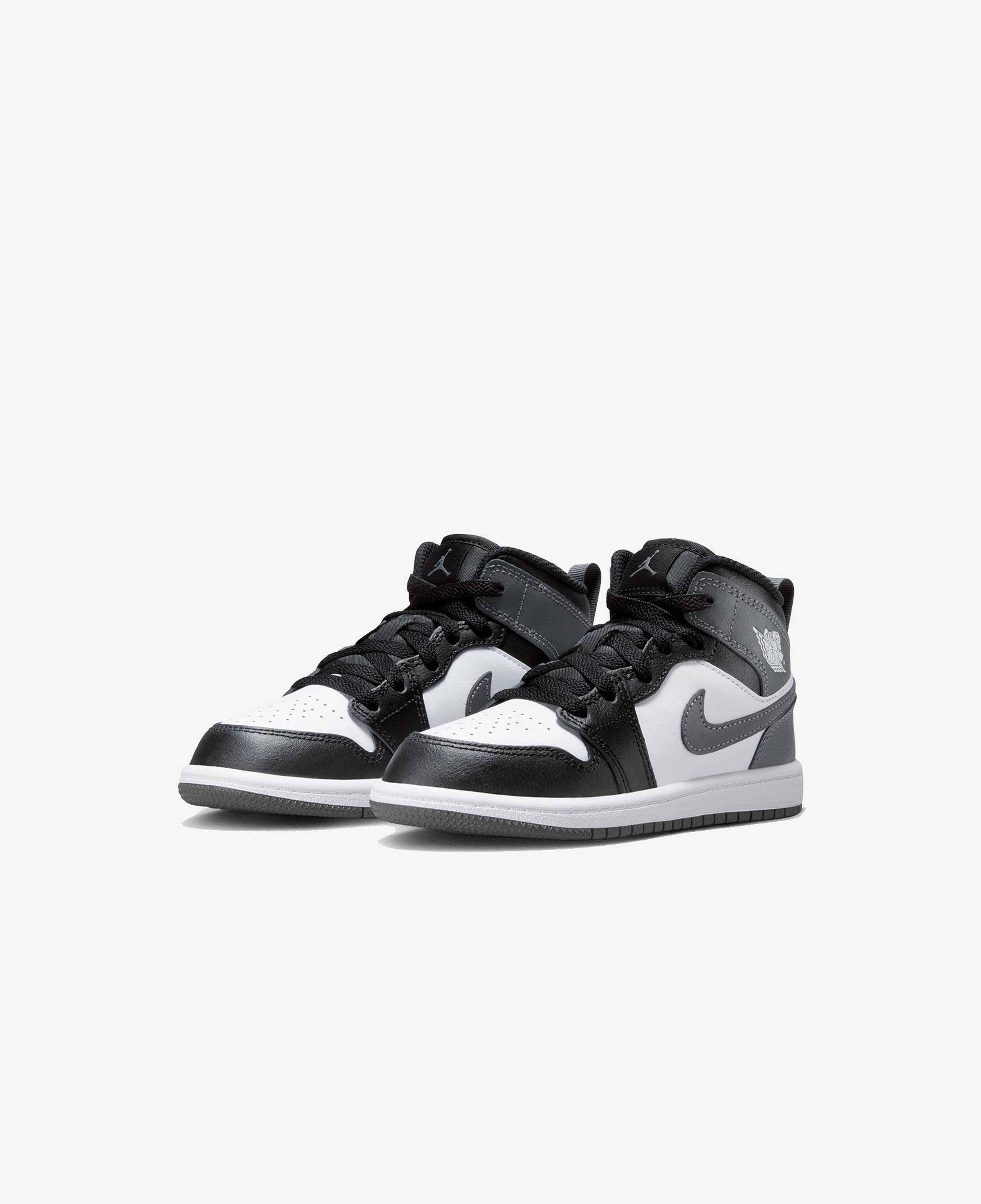 Jordan 1 Mid Çocuk Siyah Spor Ayakkabı