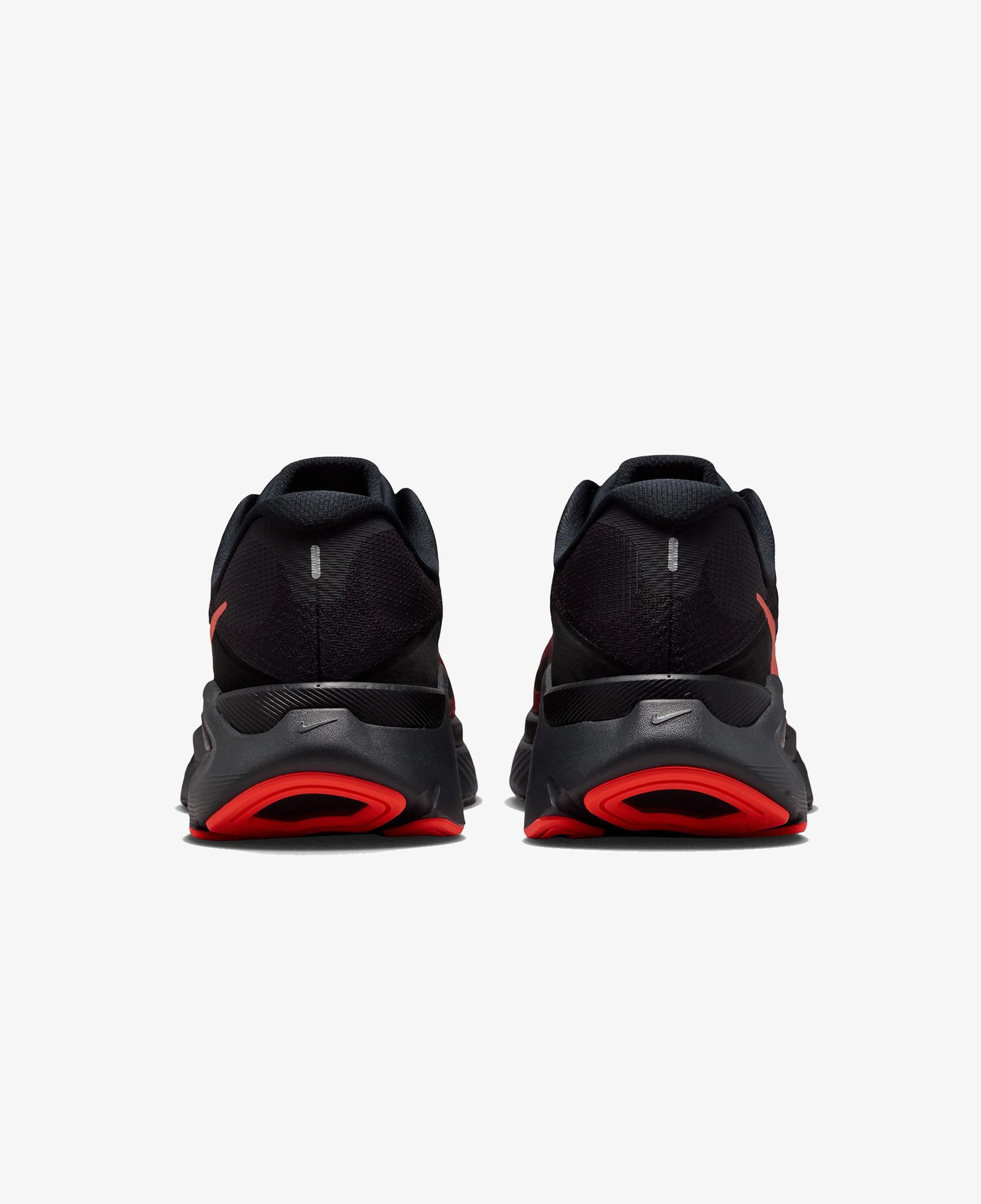 Nike Structure Plus Erkek Siyah Koşu Ayakkabısı
