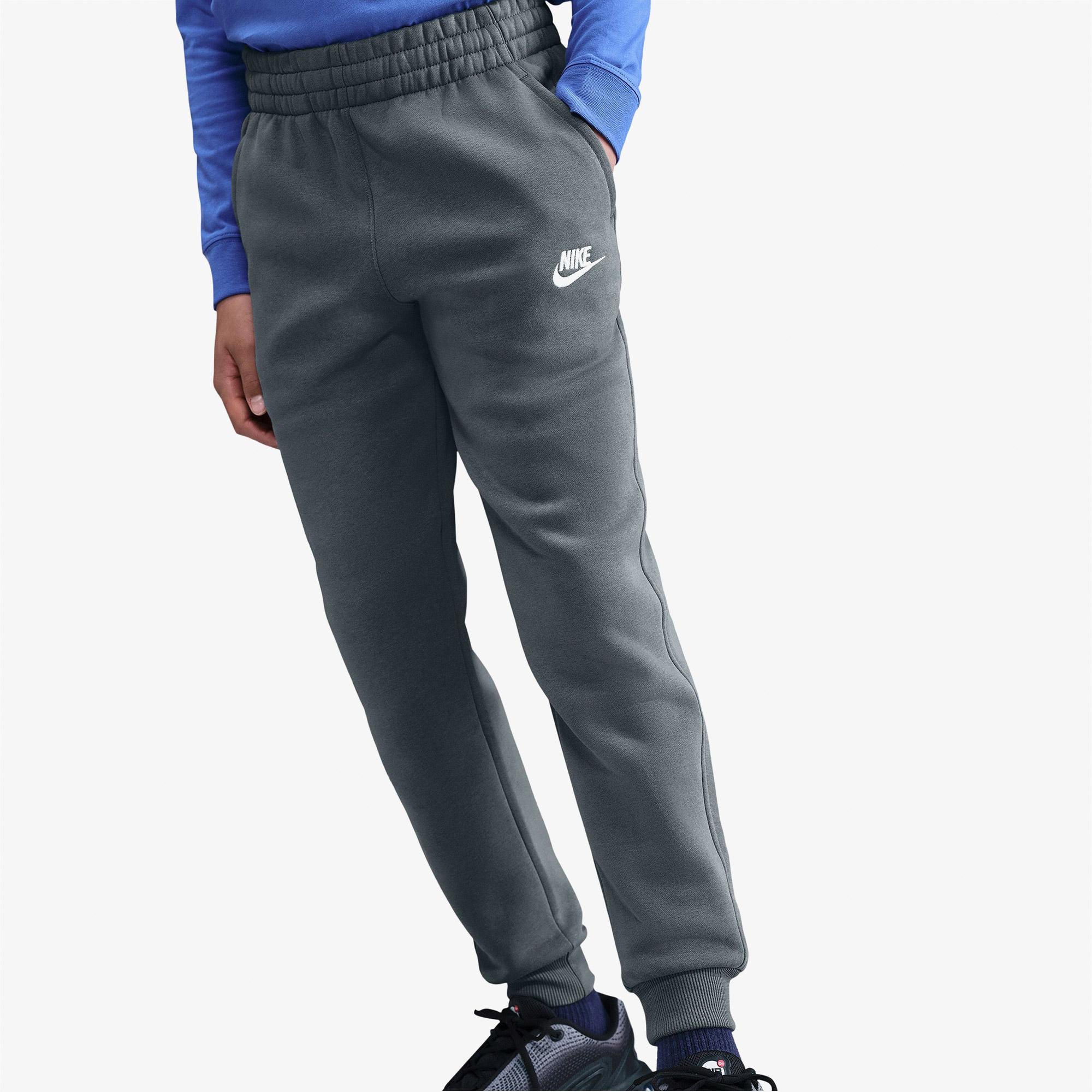 Nike Sportswear Club Fleece Genç Çocuk Gri Eşofman Takımı