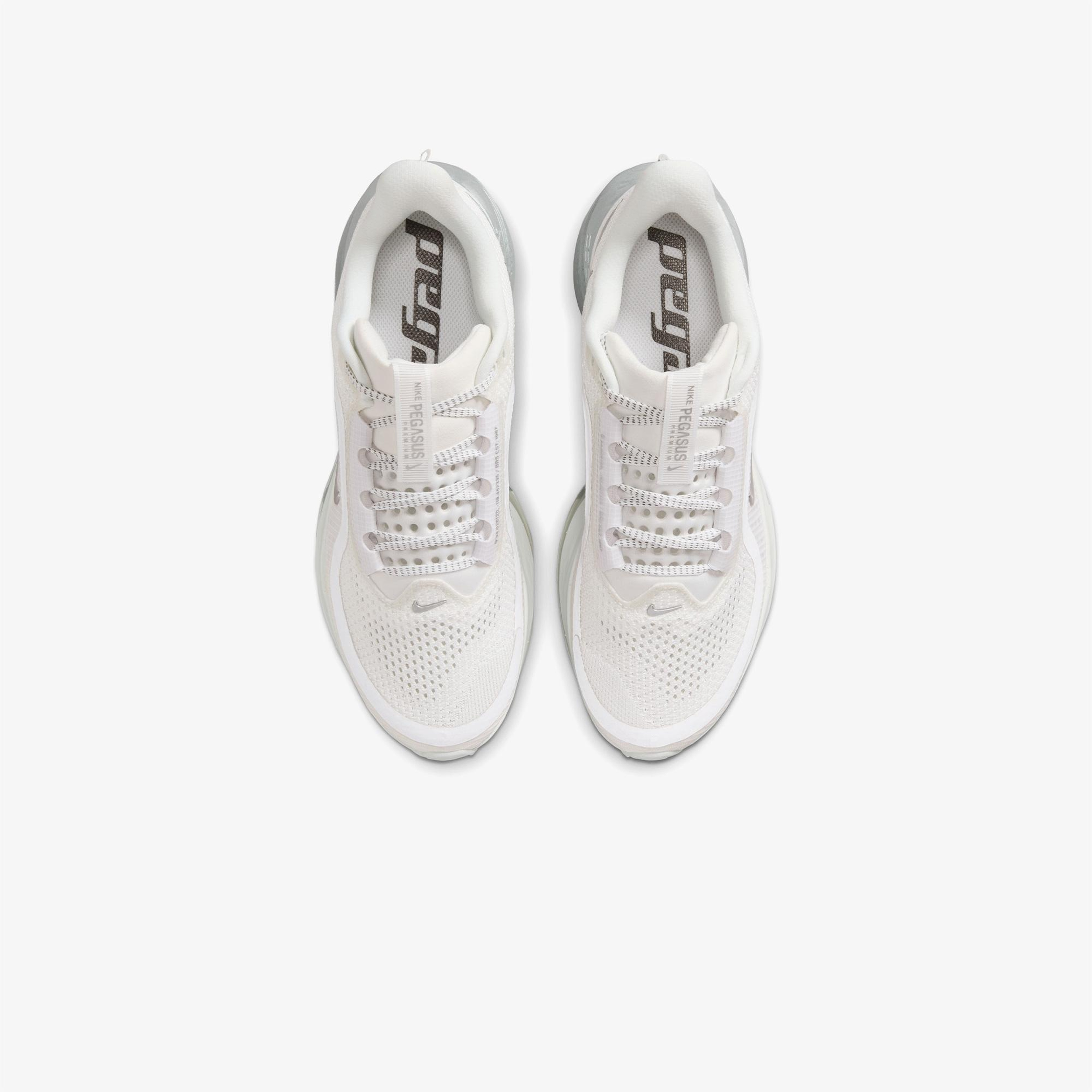 Nike Pegasus Premium Kadın Beyaz Koşu Ayakkabısı