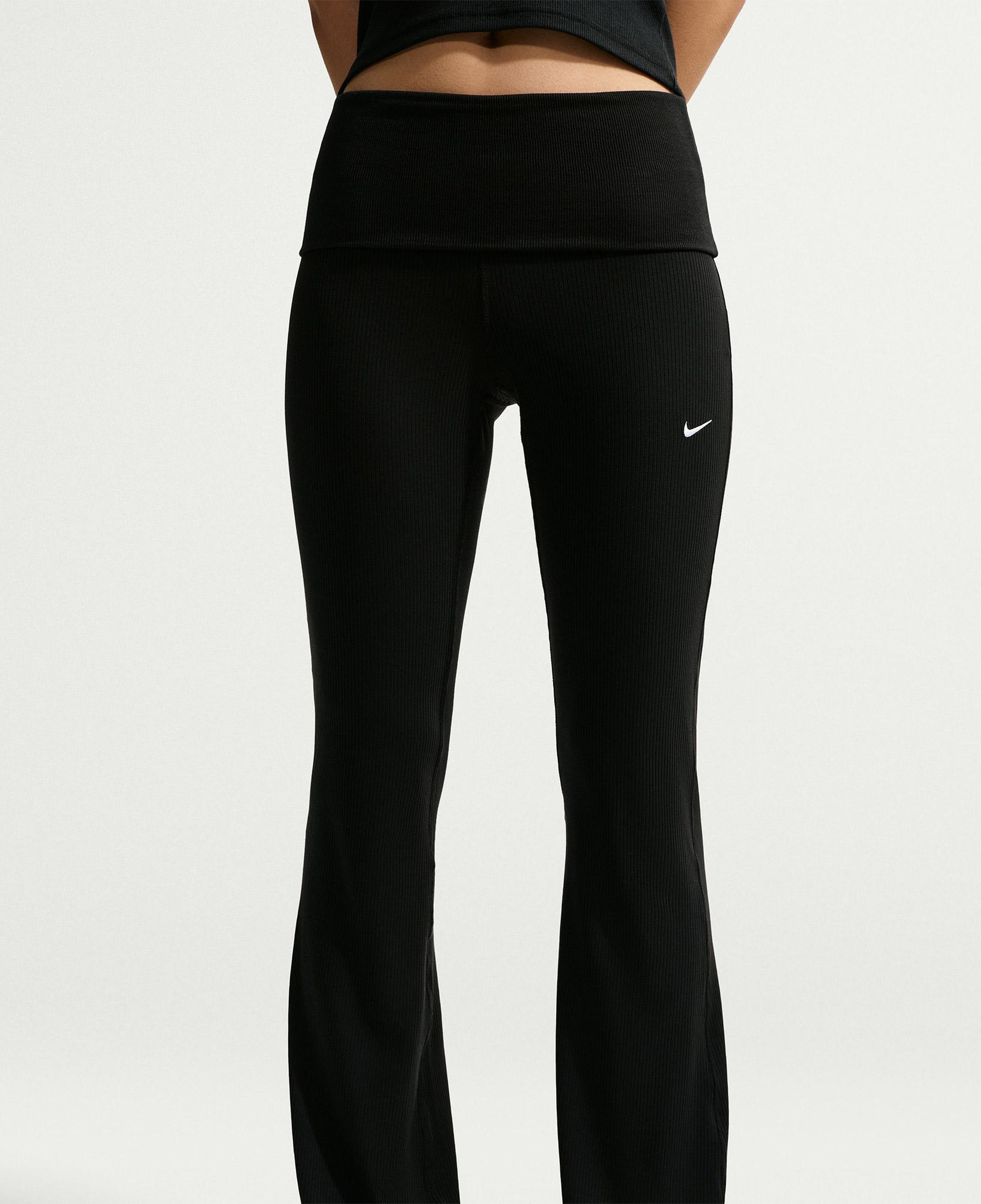 Nike Sportswear Chill Knit Kadın Siyah Tayt