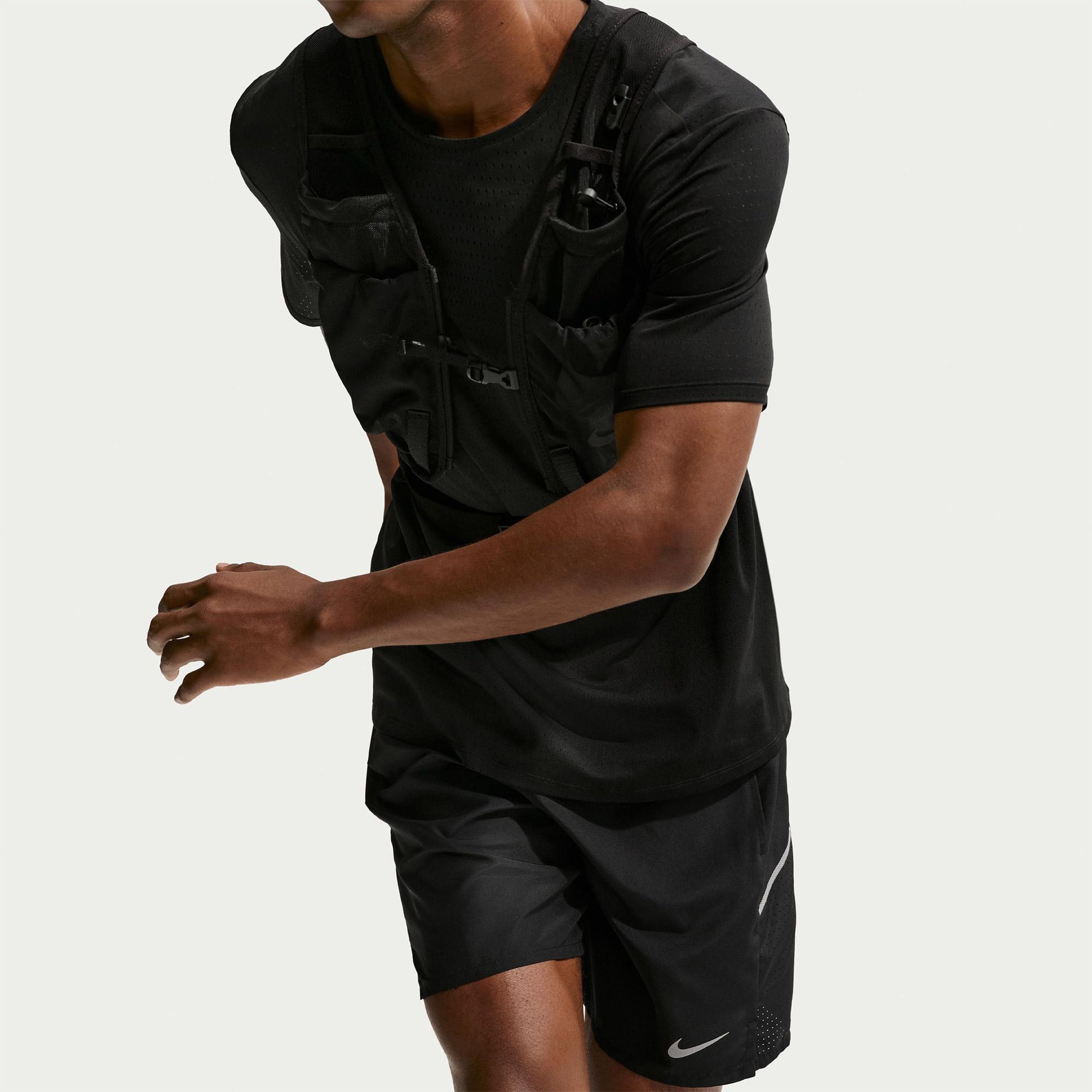 Nike Dri-Fit Miler 18 cm Erkek Siyah Şort