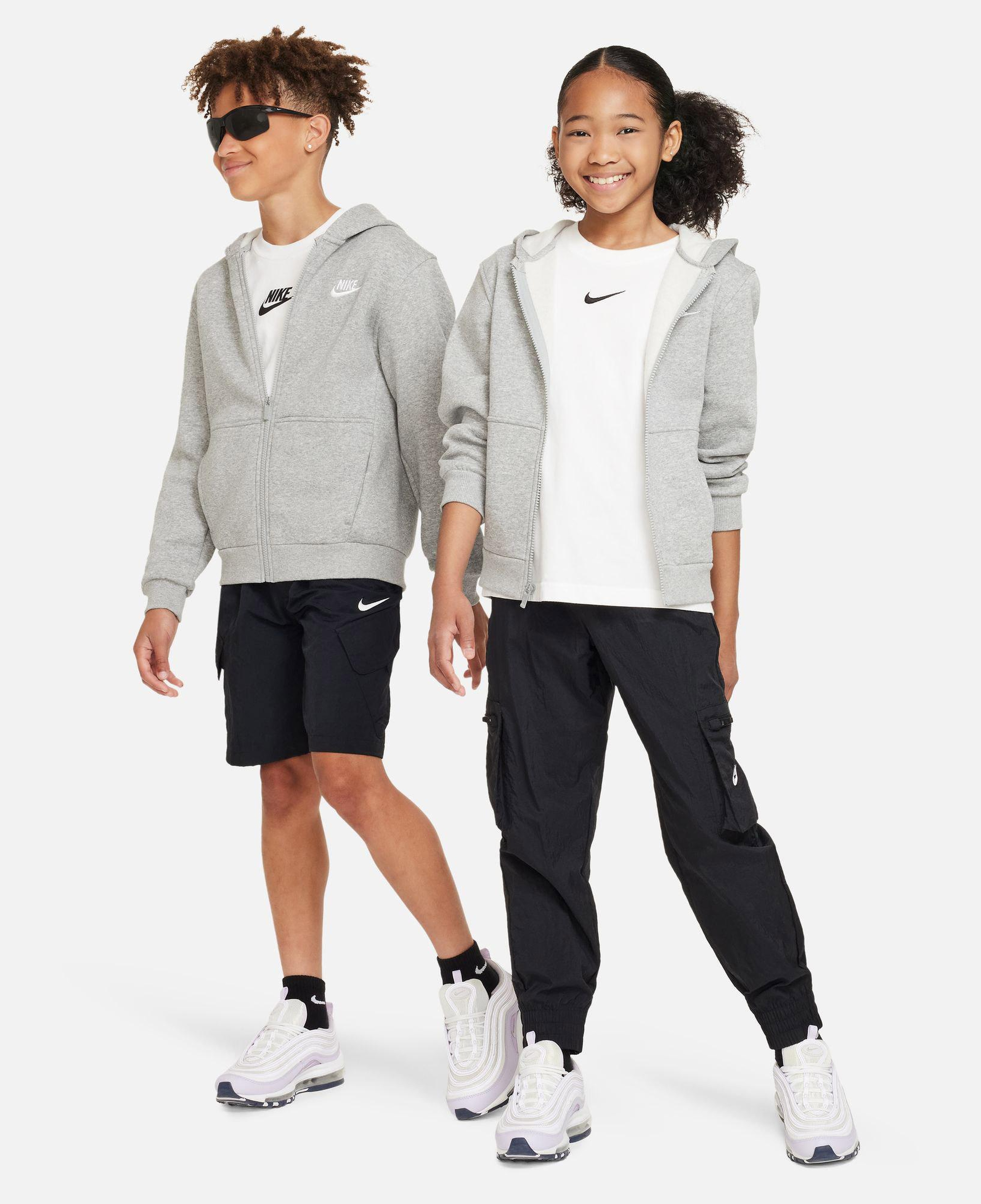 Nike Sportswear Club Fleece Genç Çocuk Gri Hoodie