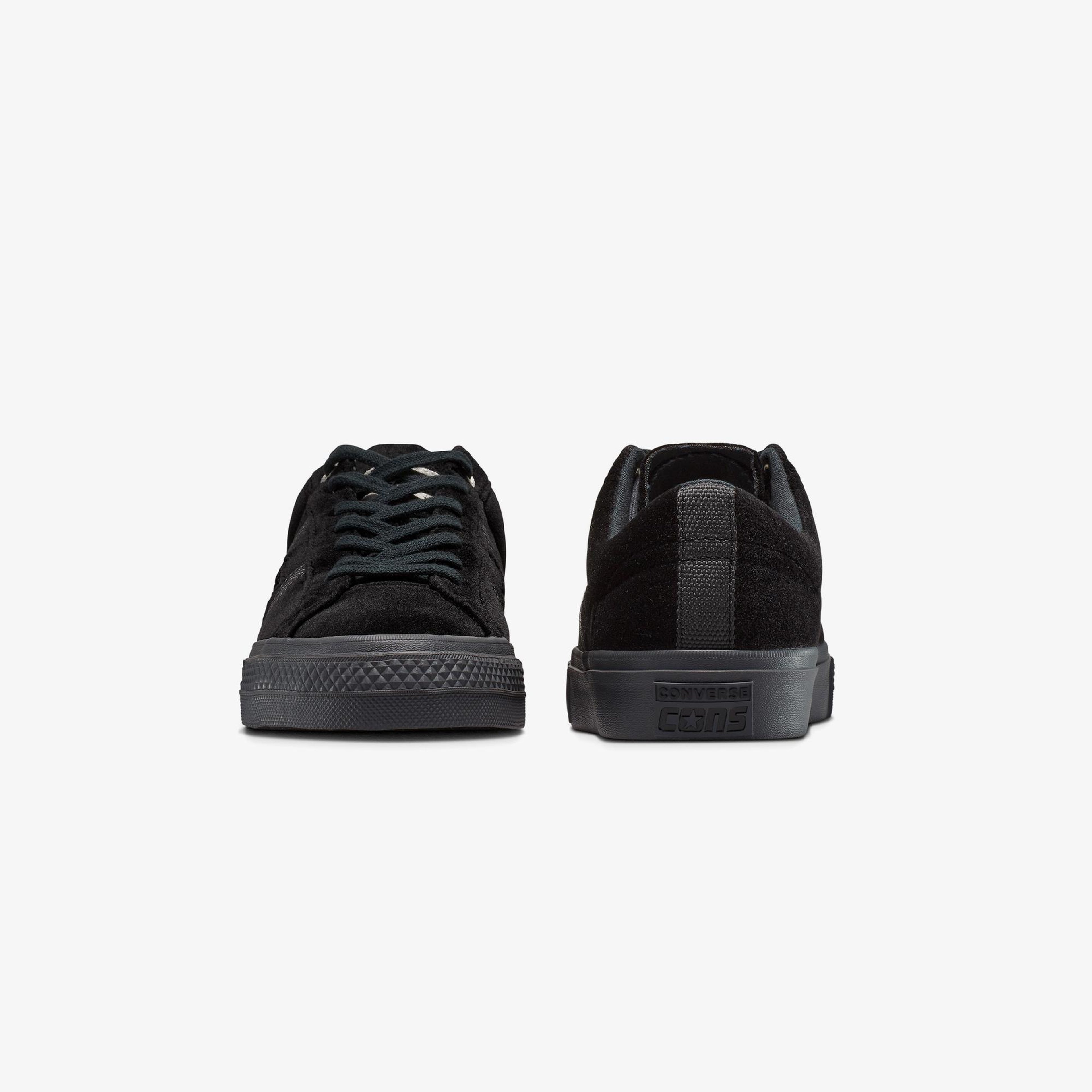 Converse Undefeated x Converse One Star Academy  Erkek Siyah Sneaker