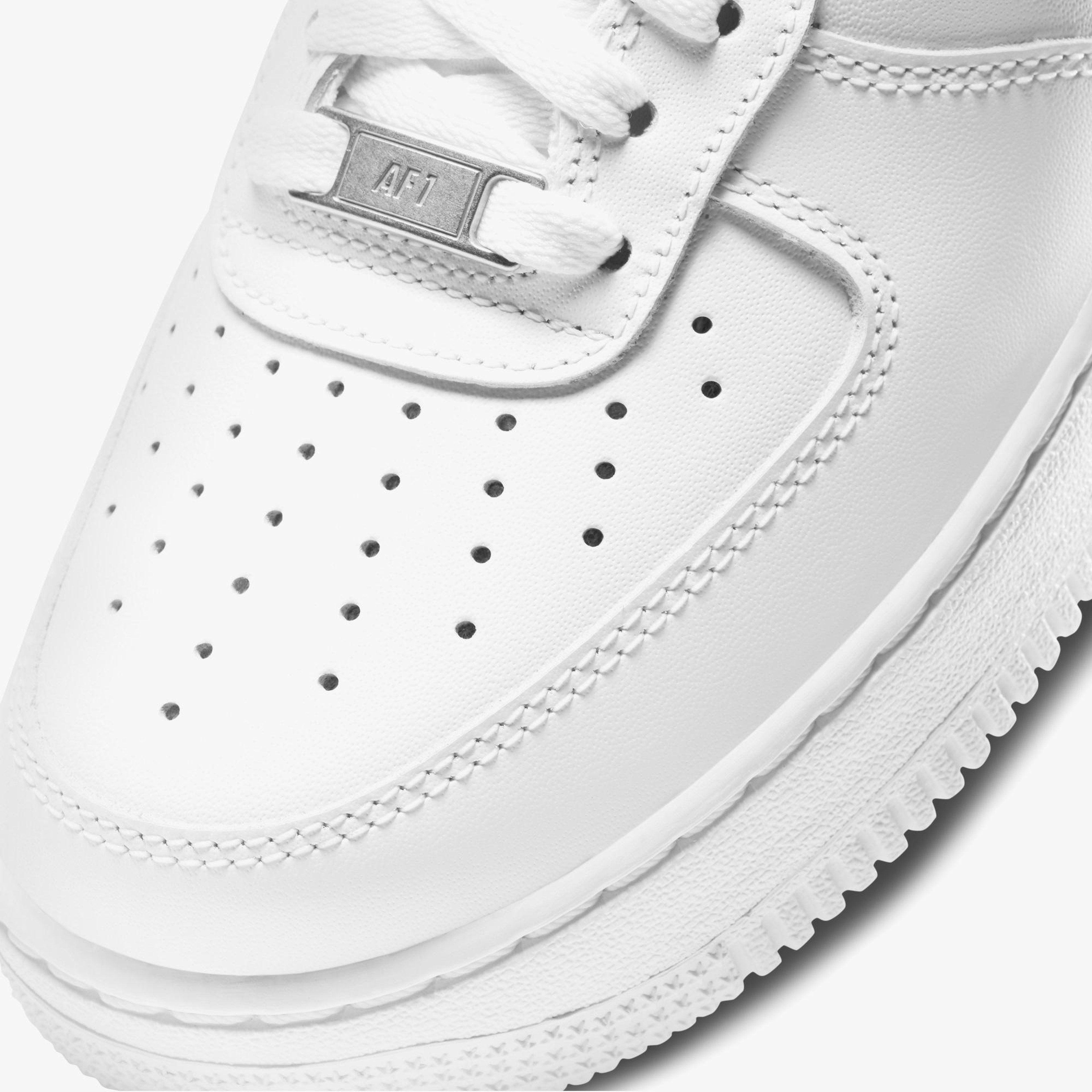 Nike Air Force 1 '07 Kadın Beyaz Spor Ayakkabı