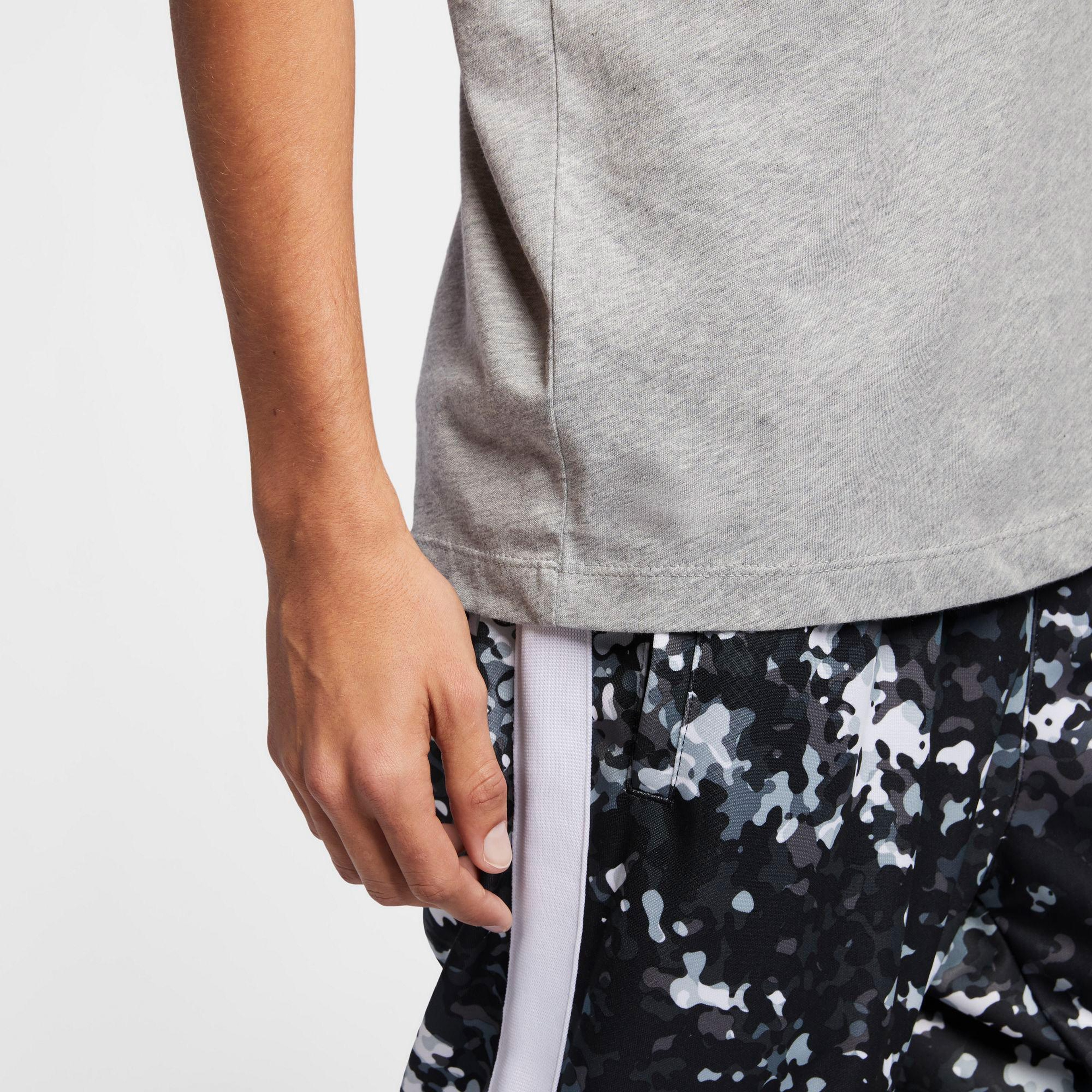 Nike Sportswear Icon Futura Erkek Gri T-Shirt