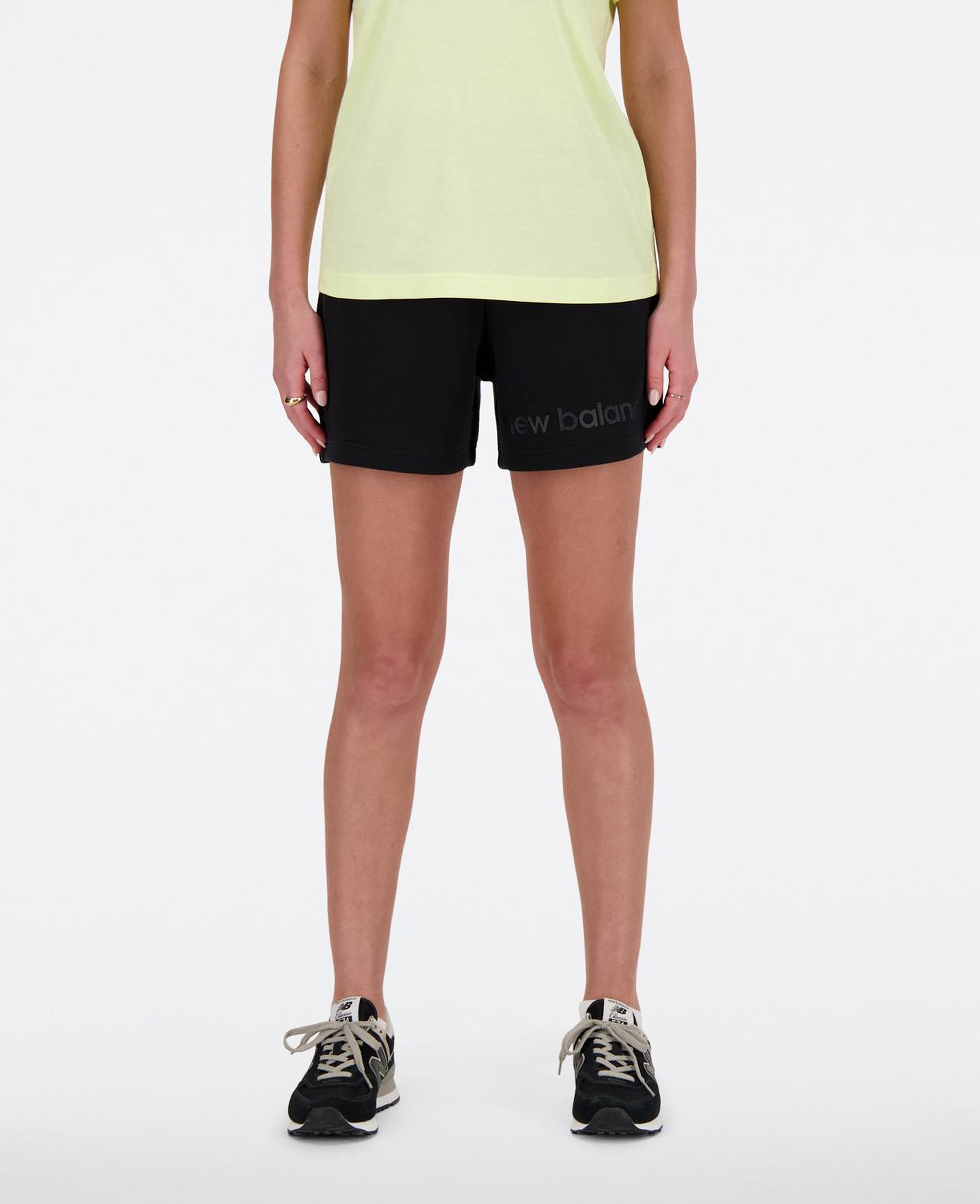 New Balance Hyperembossed Kadın Siyah Antrenman Şort