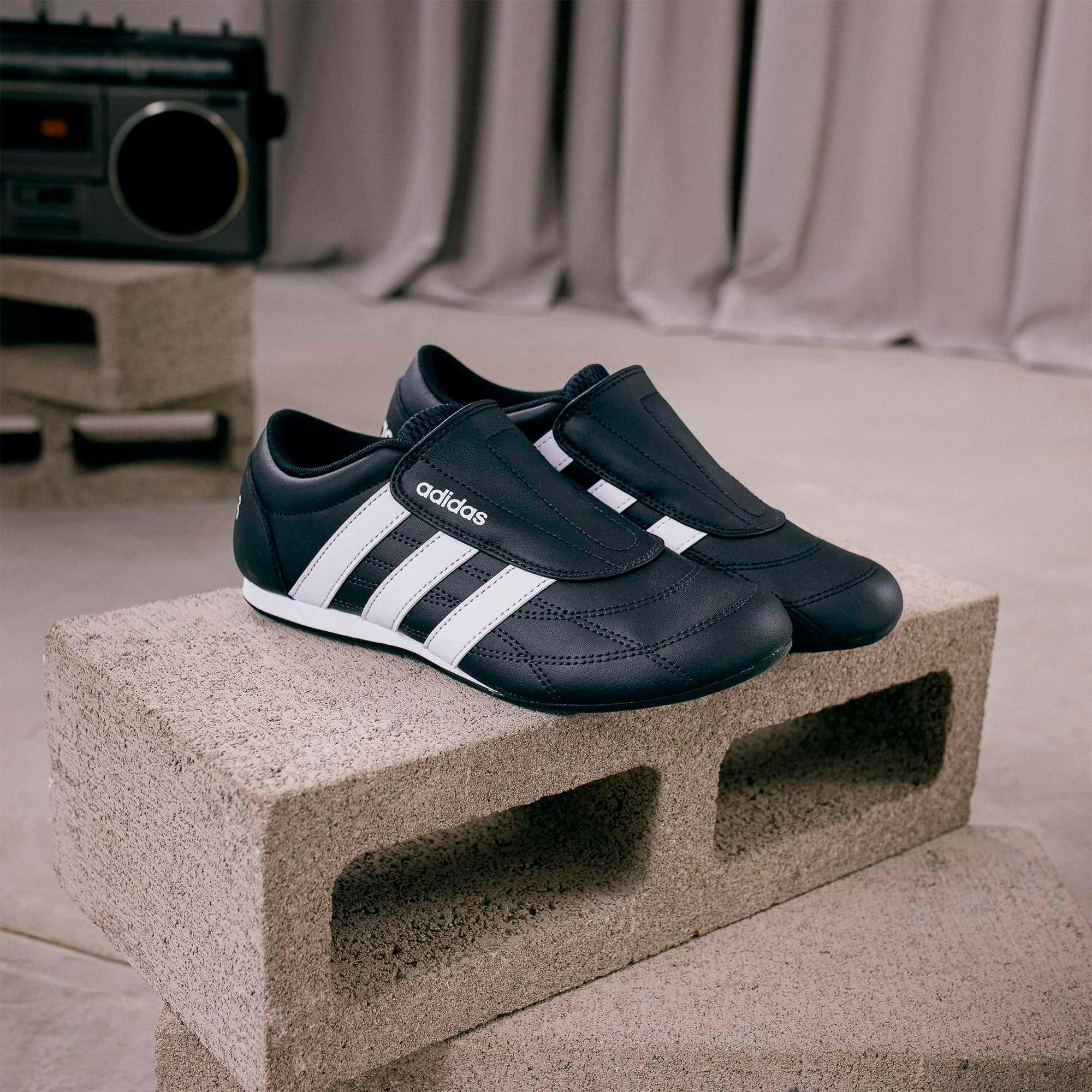 adidas Tekwen Kadın Siyah Tenis Ayakkabısı