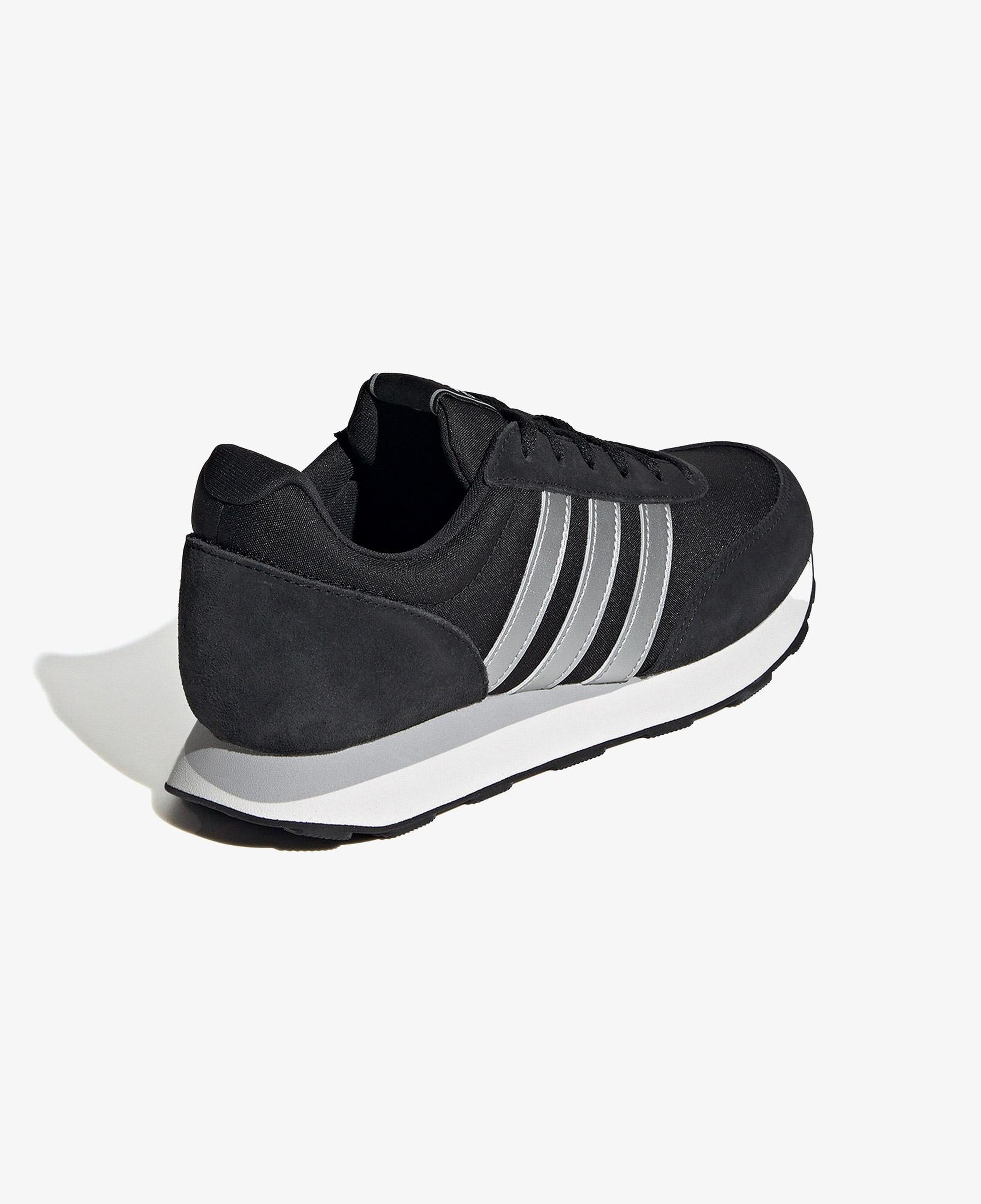 adidas Run 60S 3.0 Kadın Siyah Koşu Ayakkabısı