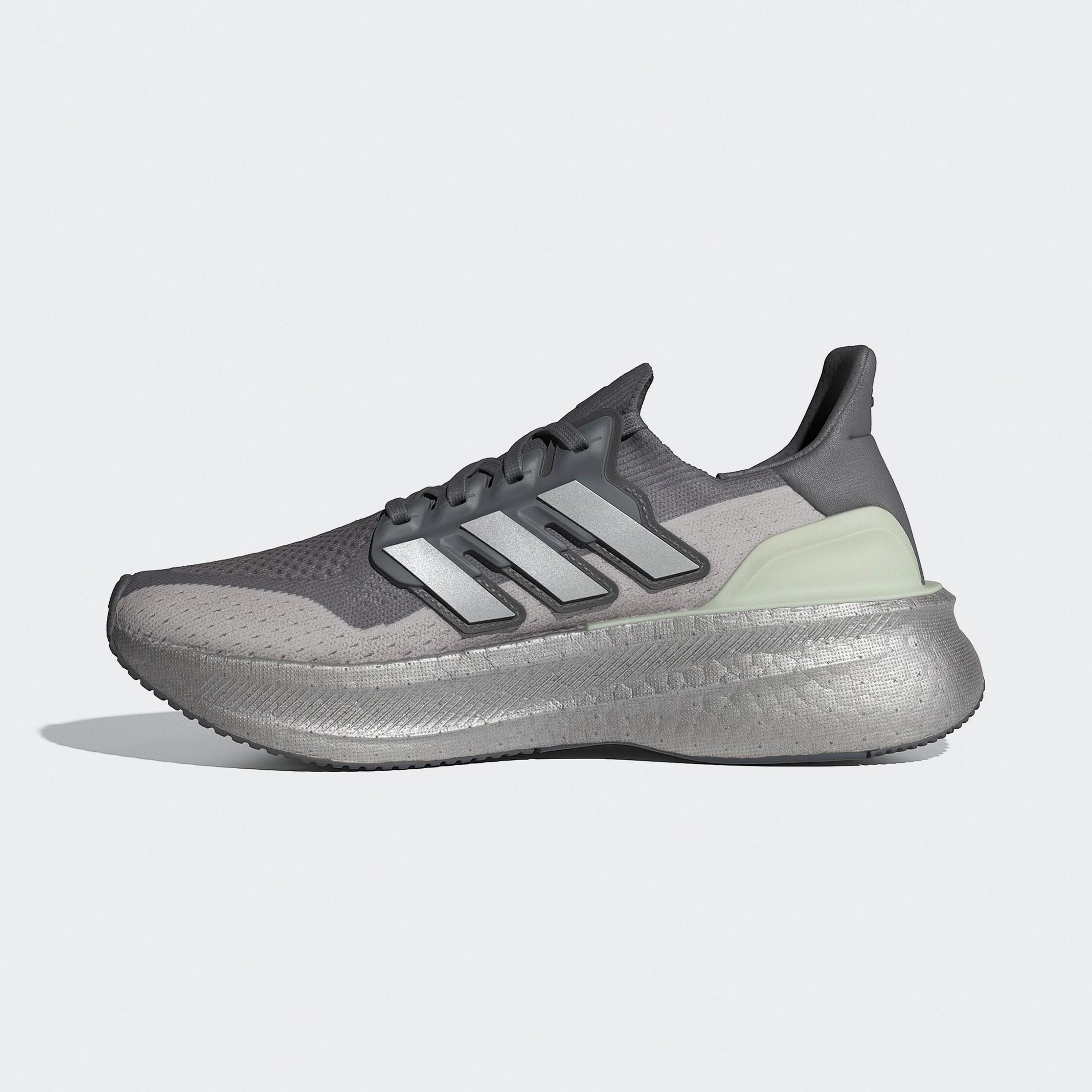 adidas Ultraboost 5 Kadın Gri Koşu Ayakkabısı