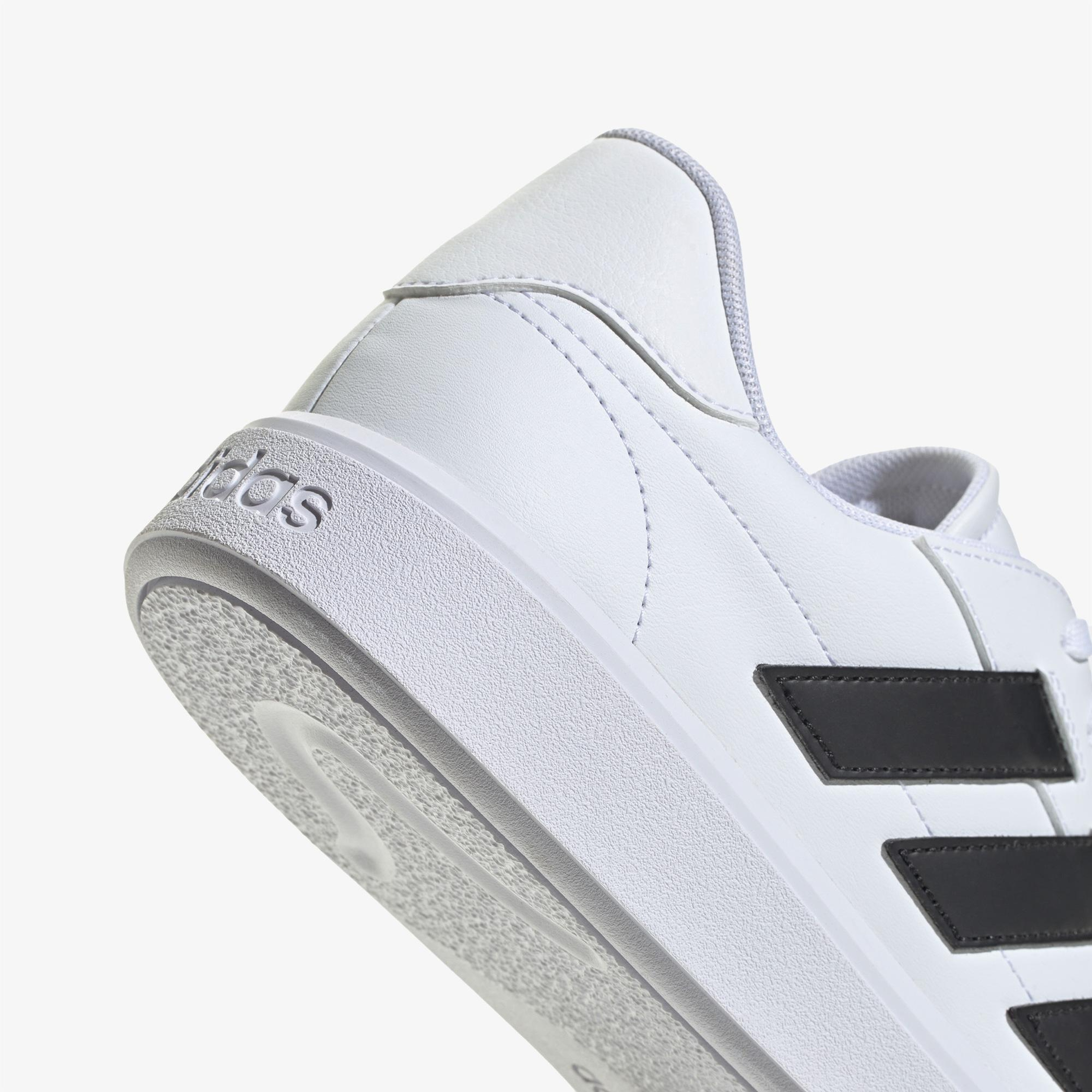 adidas Courtblock Erkek Beyaz Spor Ayakkabı