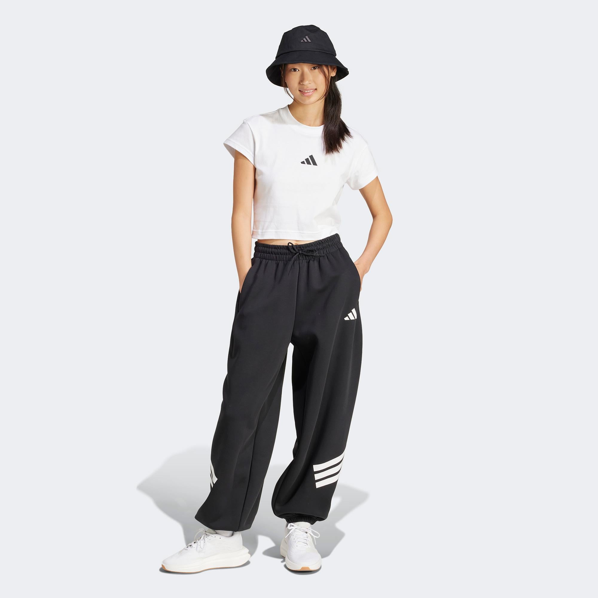 adidas Future Icons Small Logo Baby Kadın Beyaz T-Shirt