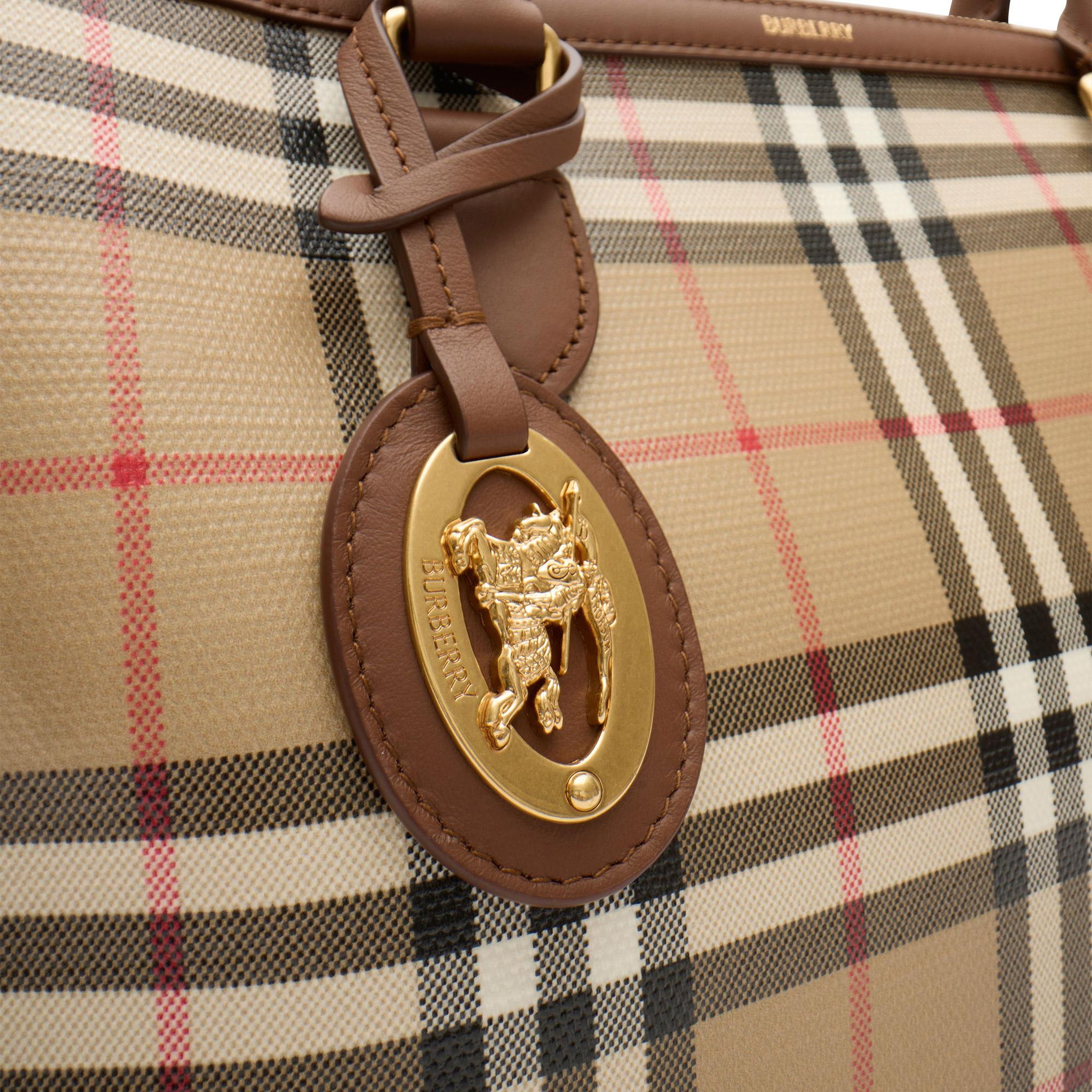 Burberry Zipped Tote Kadın Bej Omuz Çantası