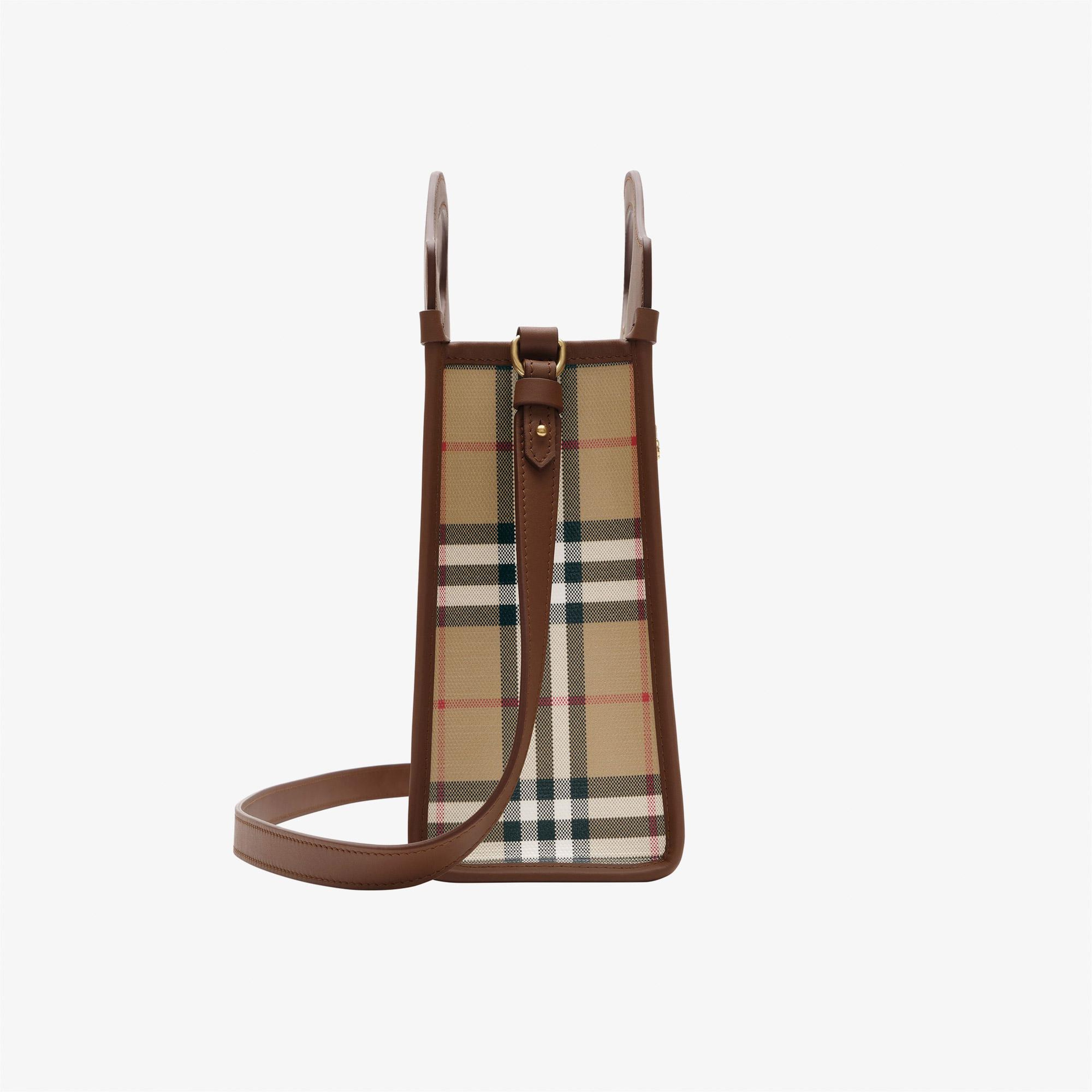 Burberry Kadın Bej Omuz Çantası