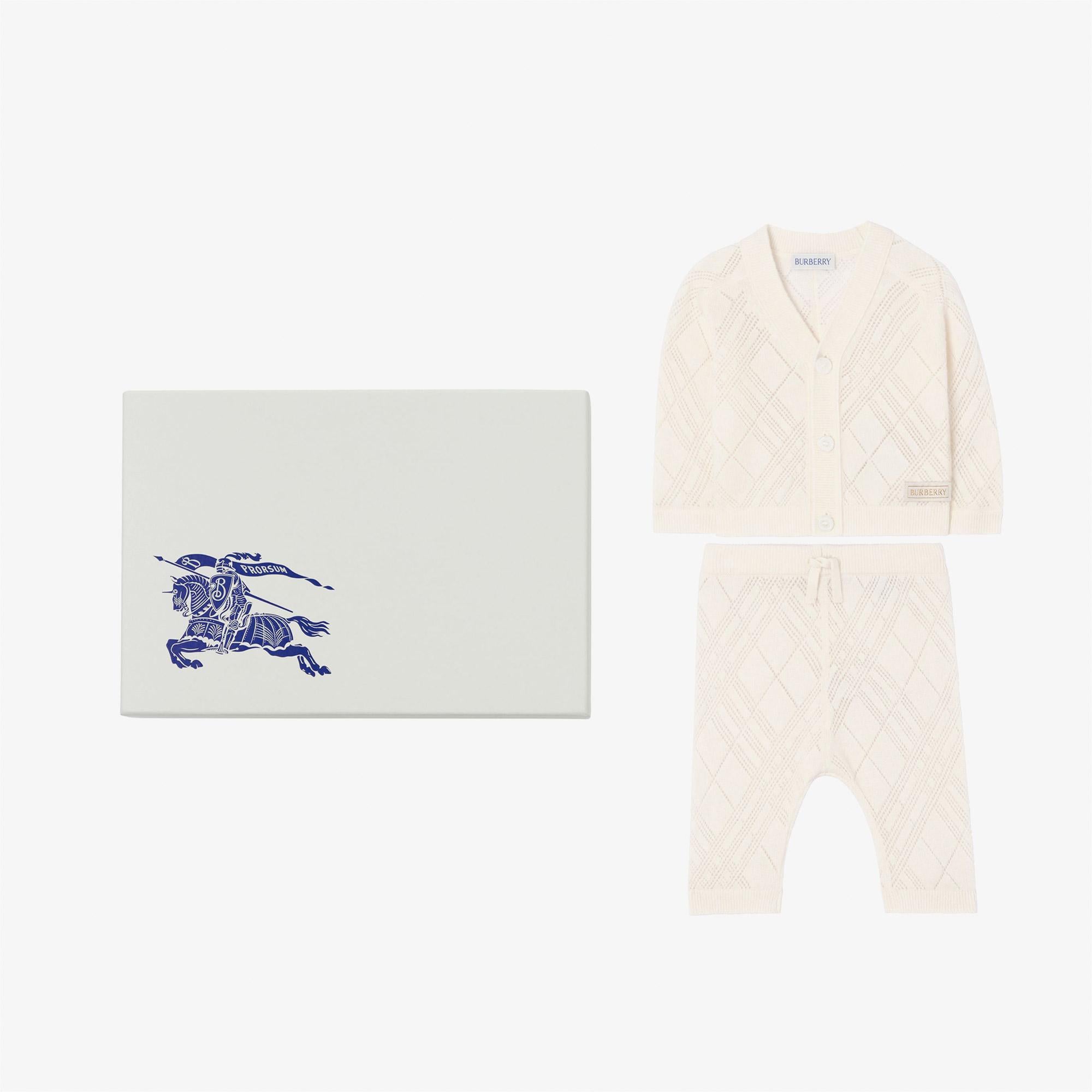 Burberry Cashmere Set Çocuk Beyaz Hediye Seti