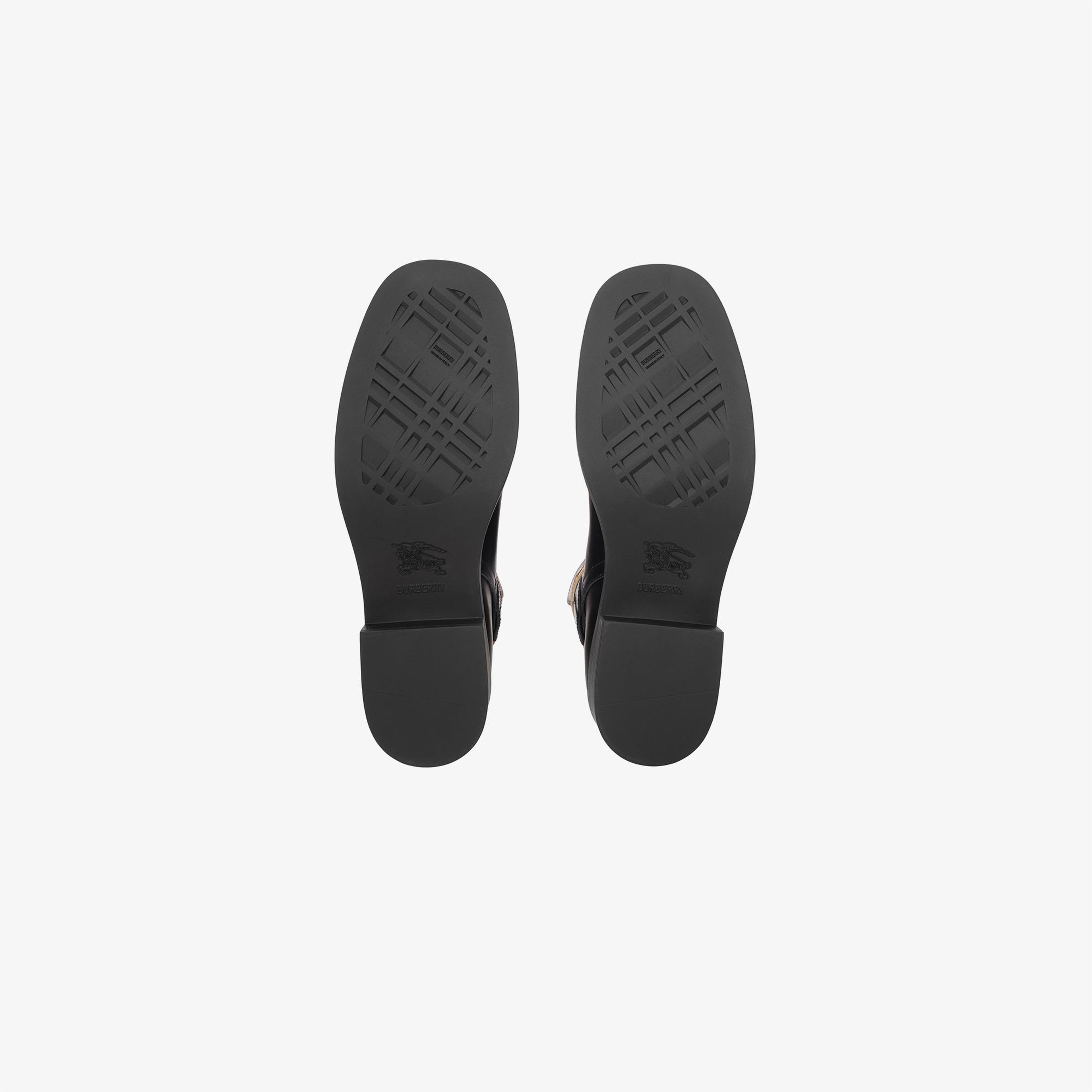 Burberry Huntley Bootie Kadın Siyah Bot