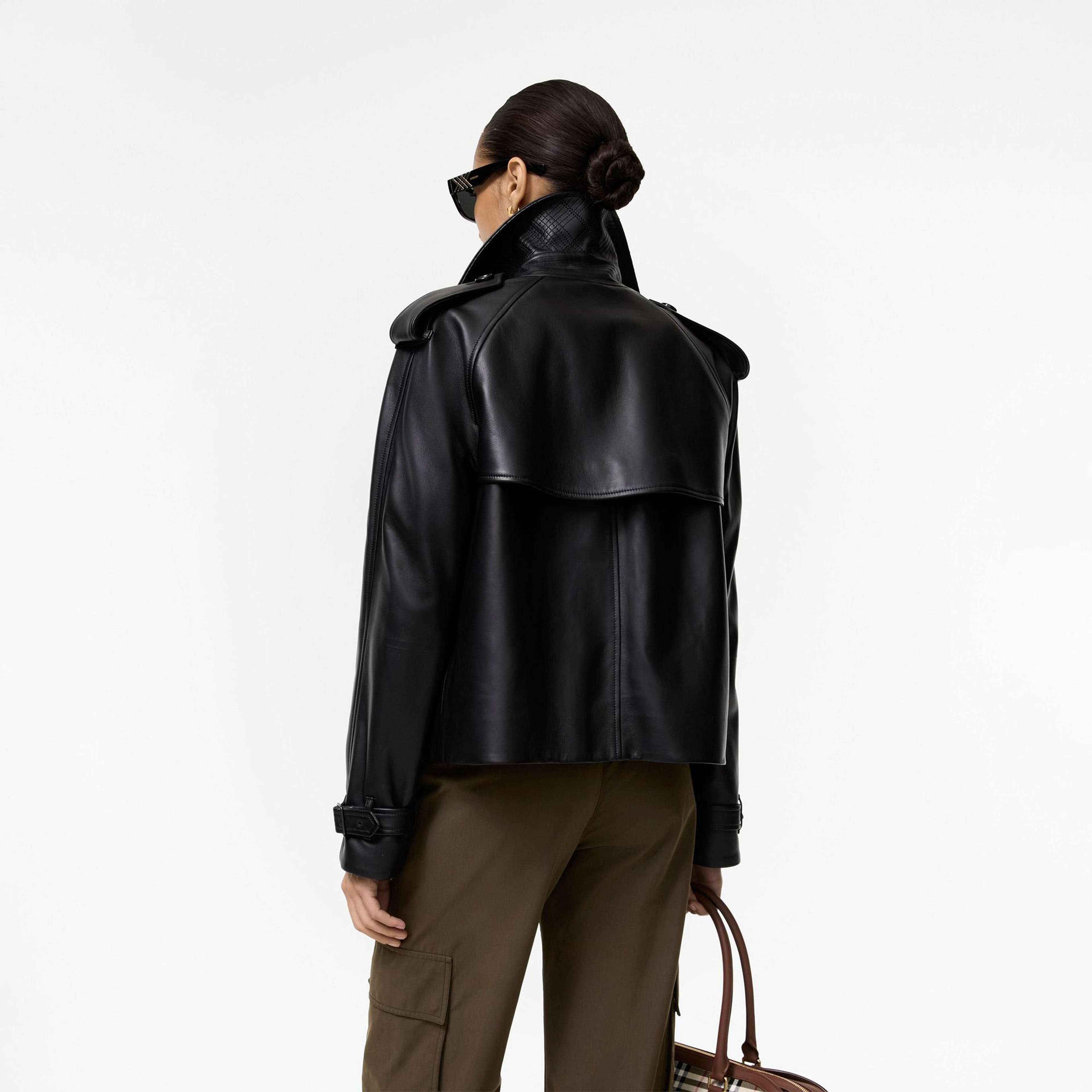 Burberry Mayfair Kadın Siyah Deri Mont