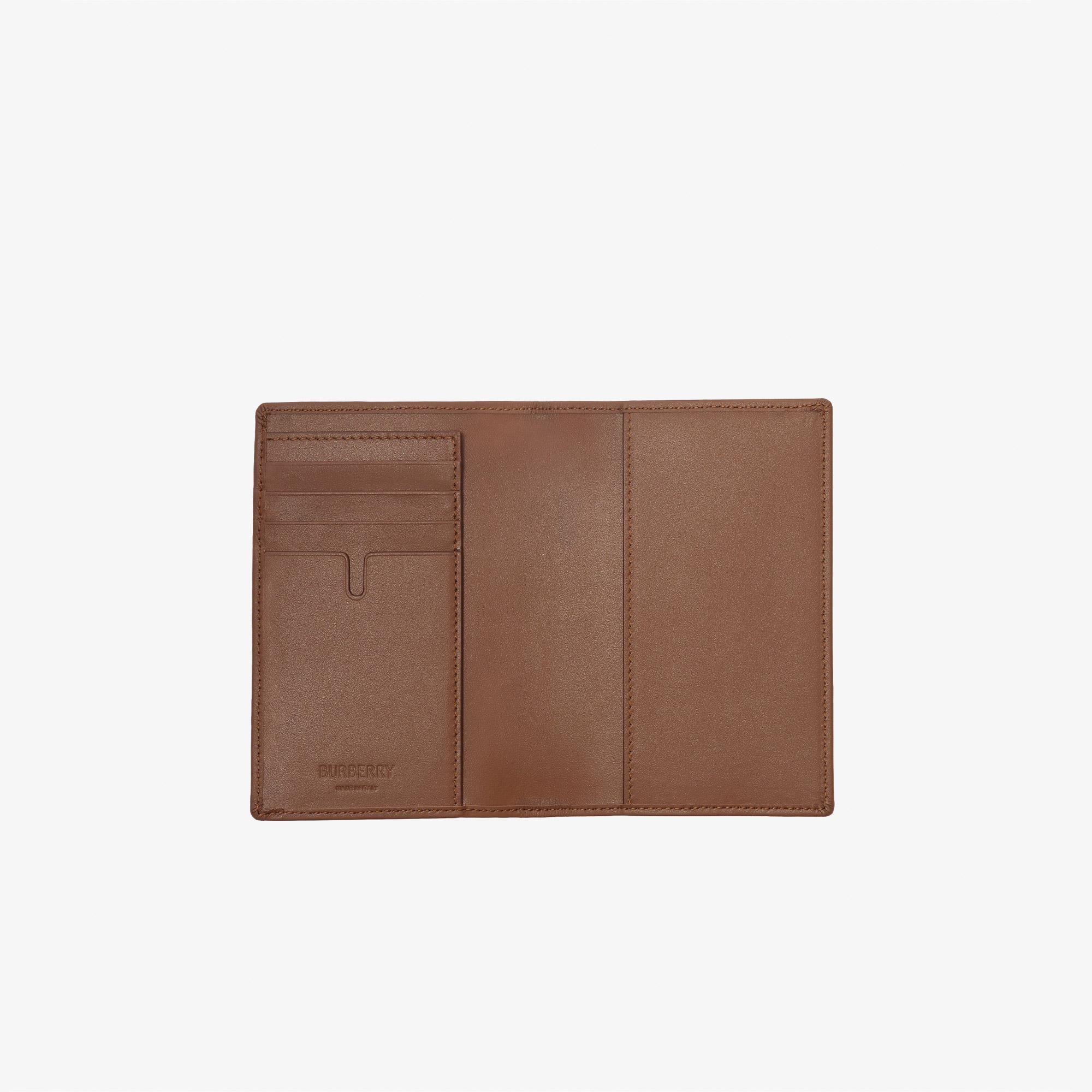 Burberry Bateman Bin Erkek Bej Kartlık