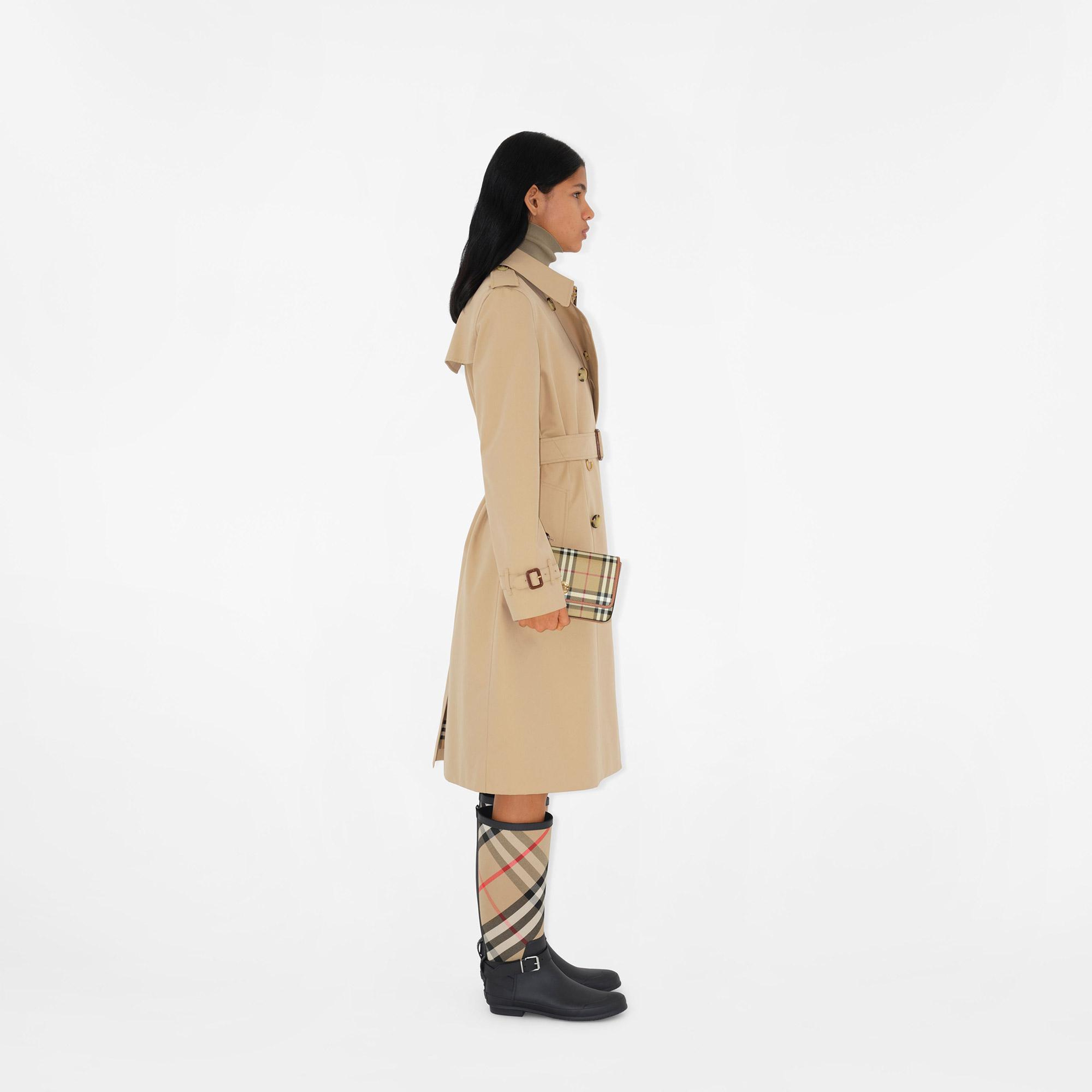 Burberry Hampshire Kadın Bej Omuz Çantası
