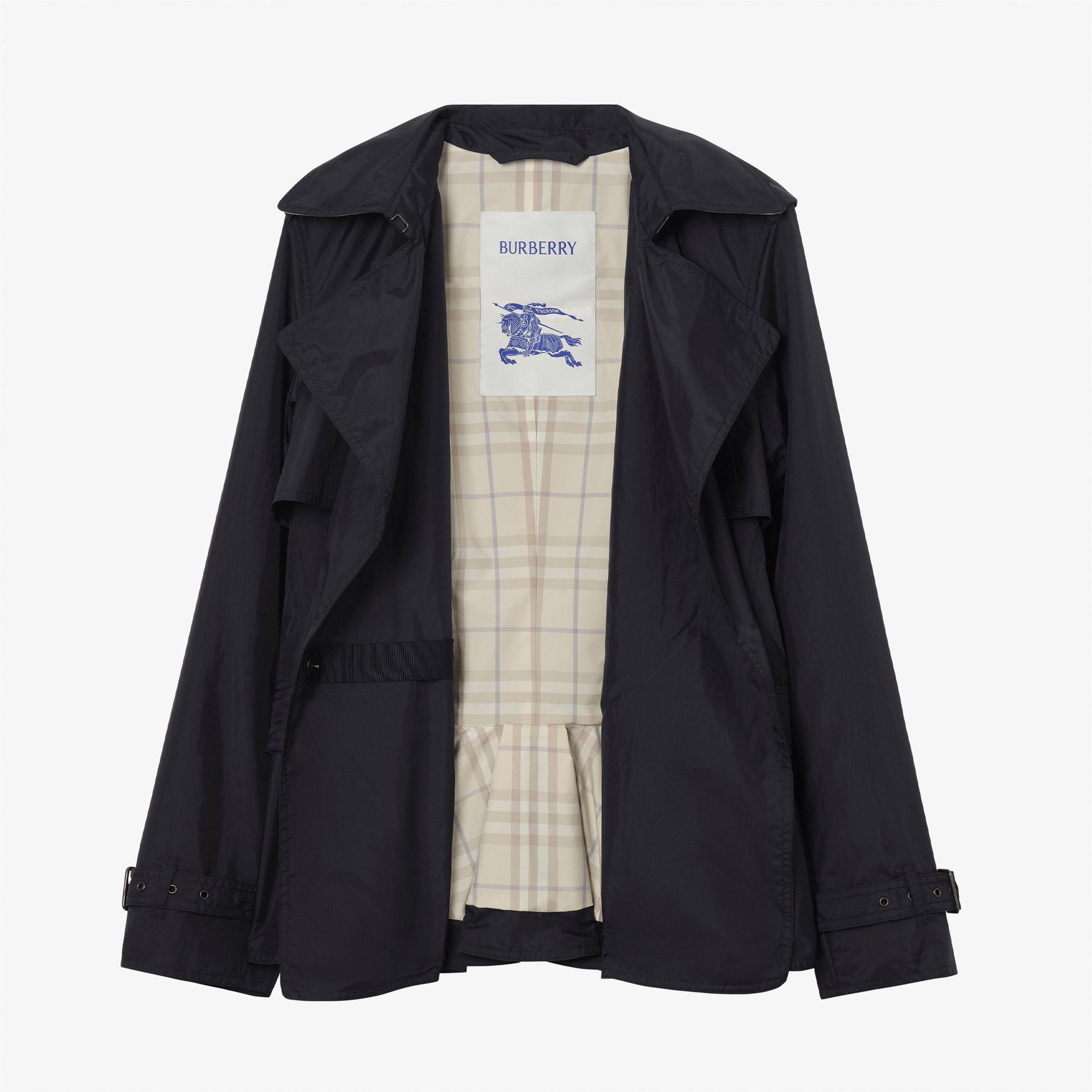Burberry Pembury Sht Nyl Kadın Lacivert Mont