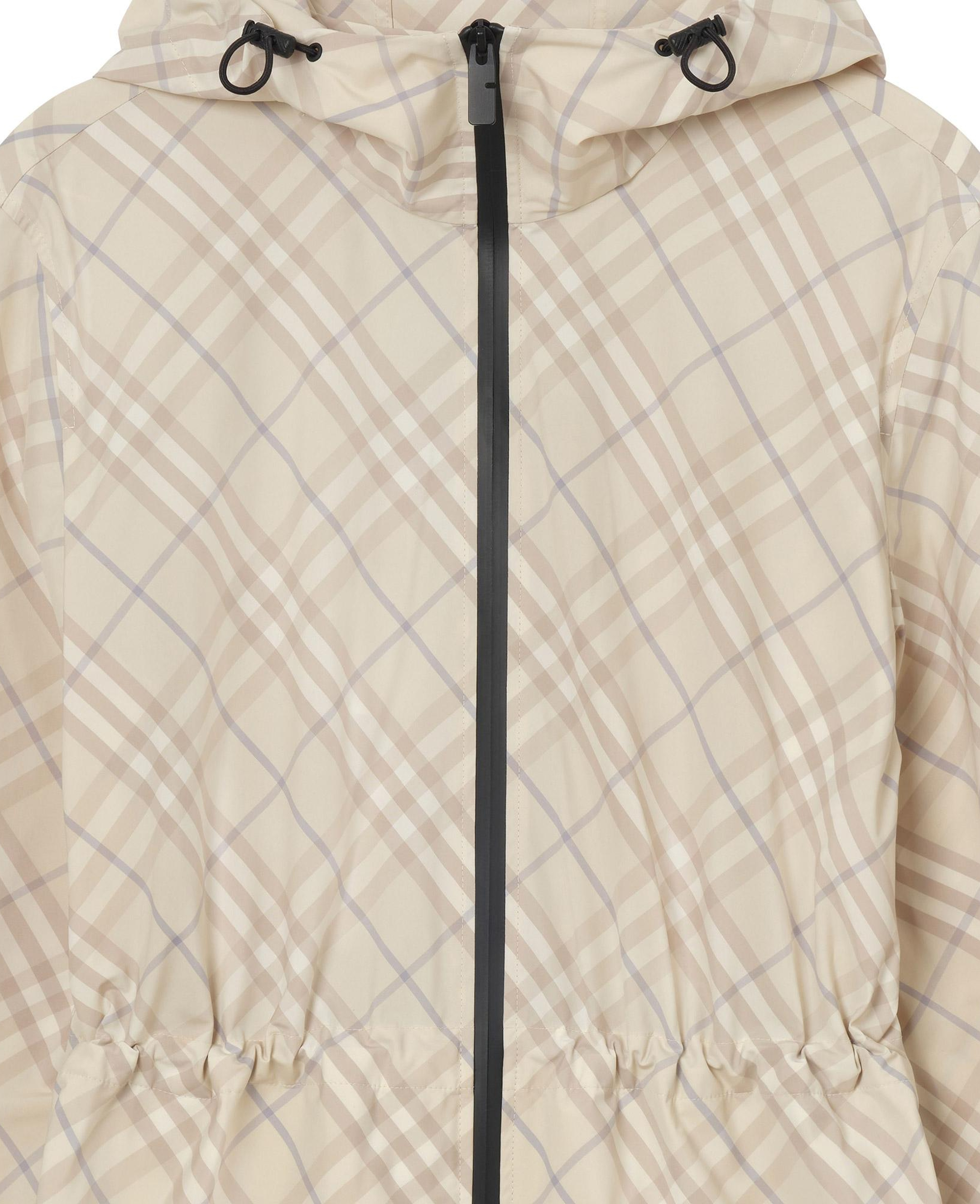 Burberry Whitstable Kadın Krem Mont