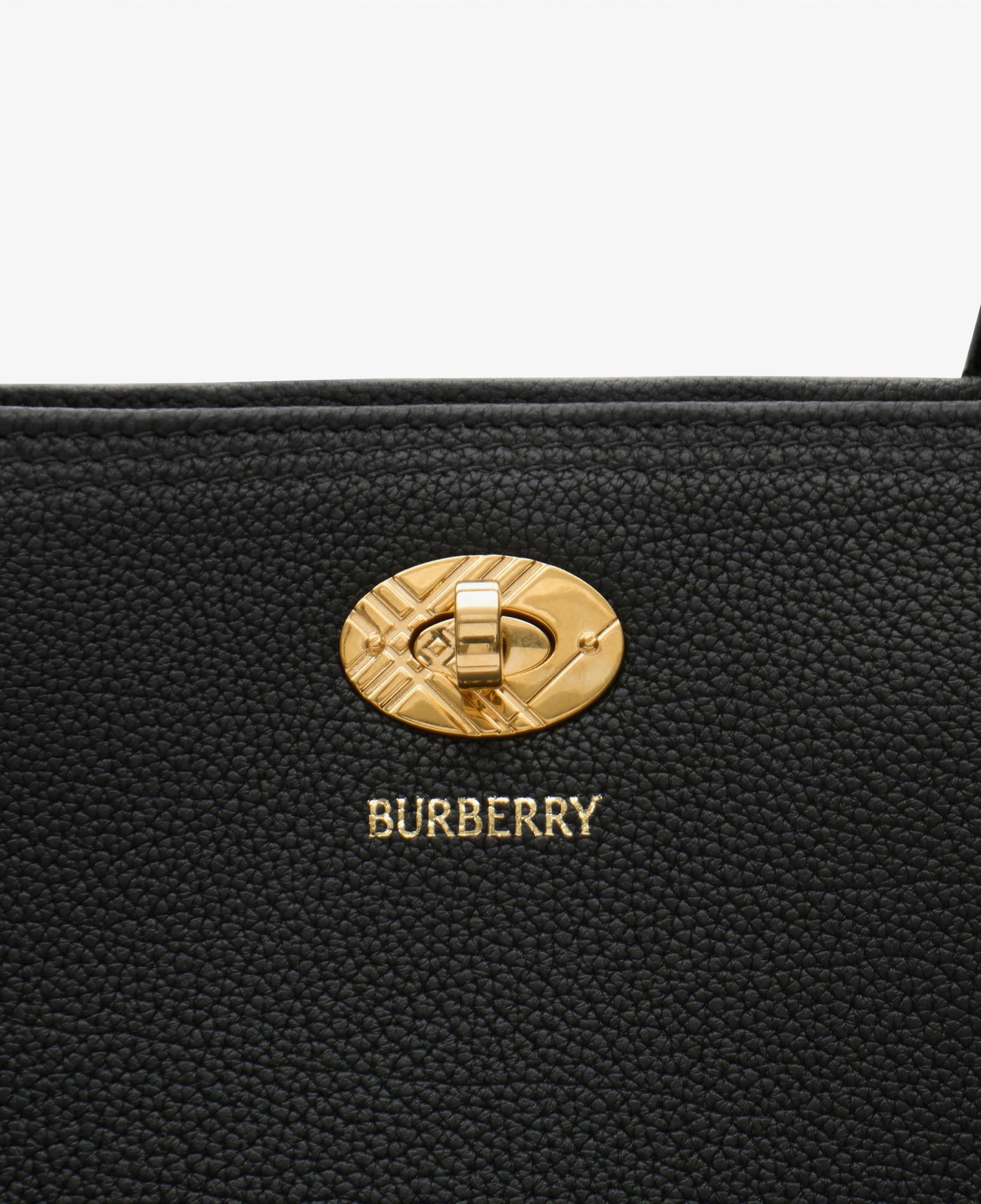 Burberry Cotswolds Check Kadın Siyah Omuz Çantası