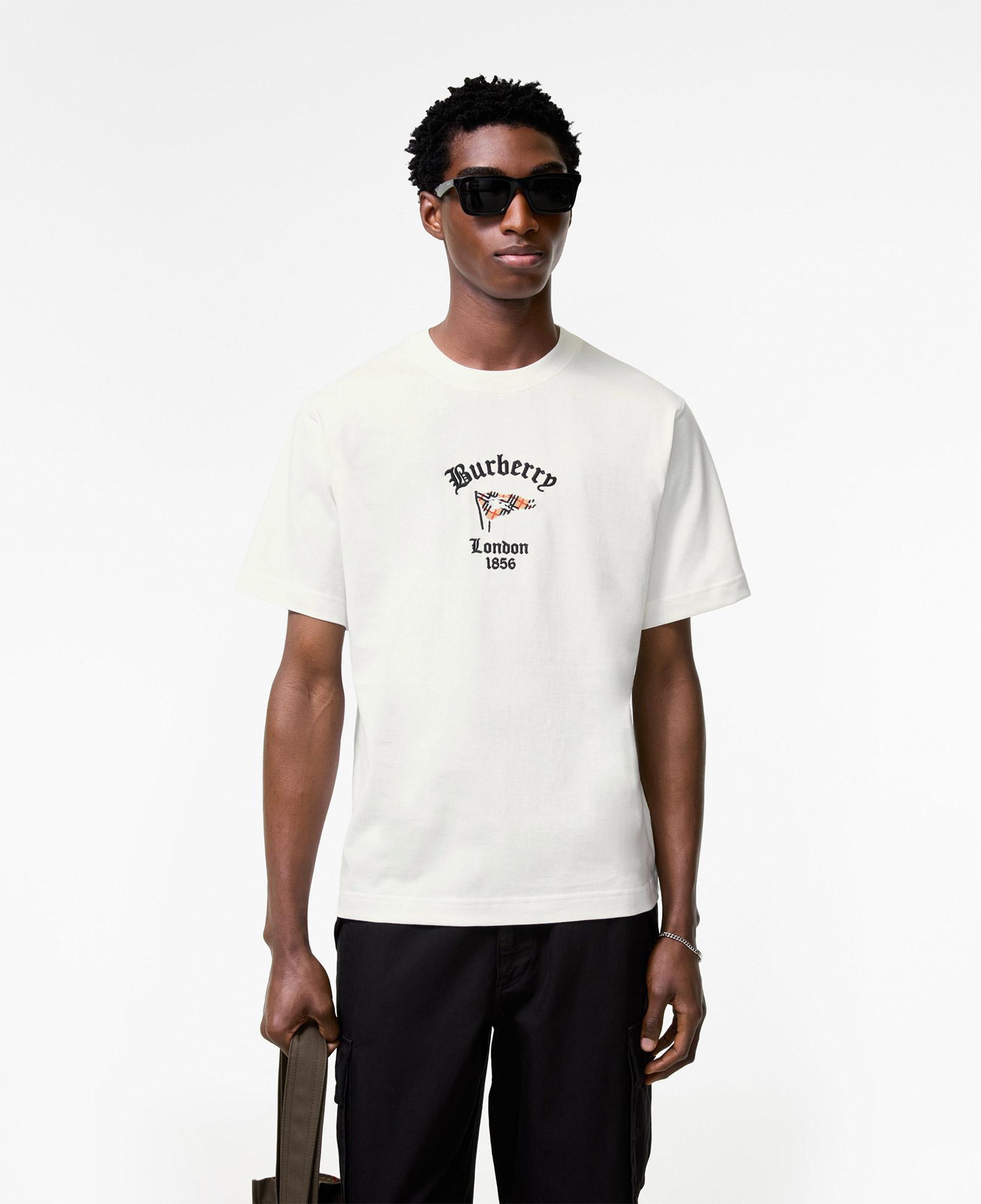 Burberry Ryan Flag Erkek Beyaz T-Shirt