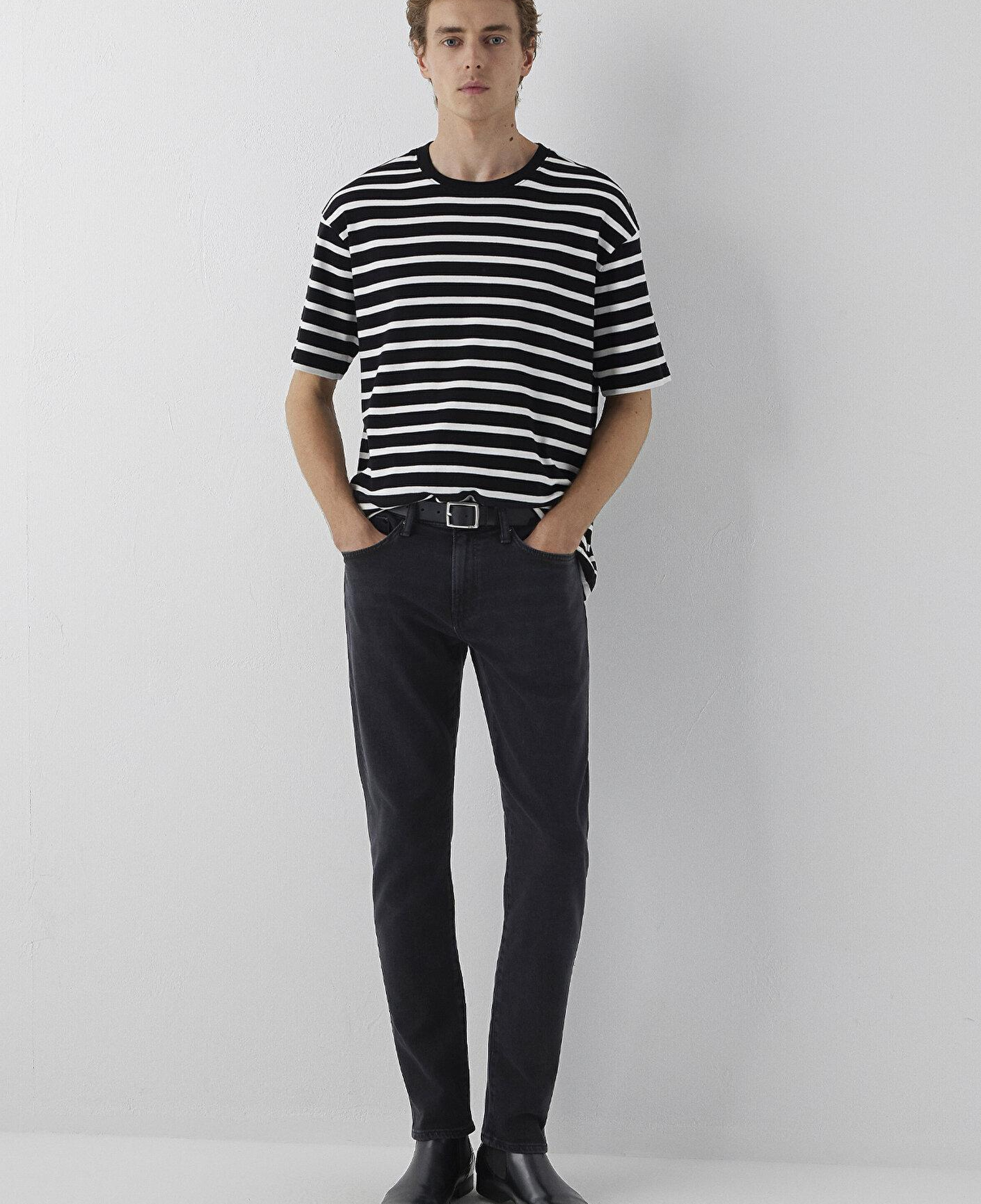 Mavi Mavi Black Ekru Çizgili Siyah Tişört Loose Fit / Bol Rahat Kesim 0612860-70057